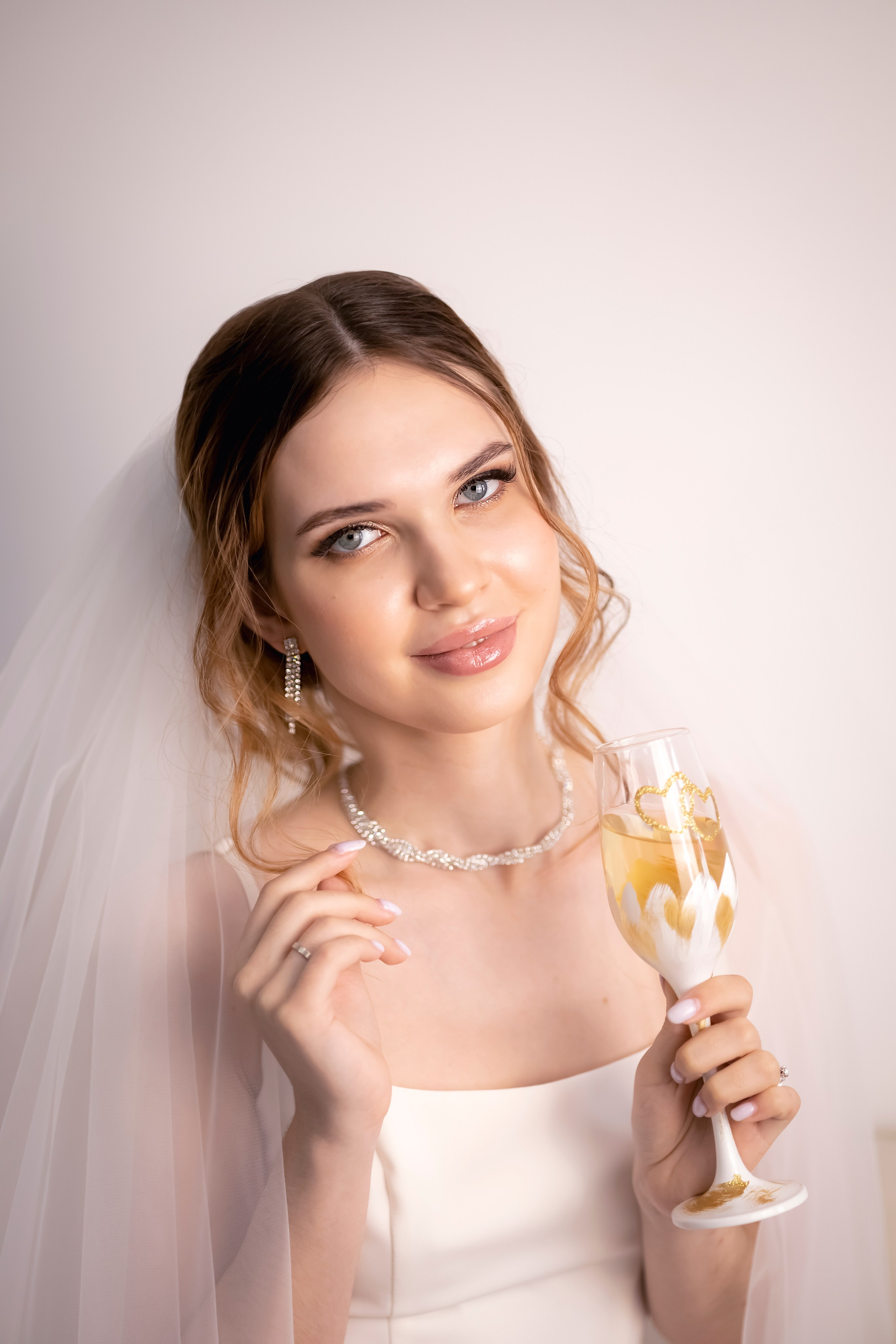 Утро Невесты Елизаветы. Фотограф Людмила Лебединская г. Краснодар (Приморско-Ахтарский р-он)