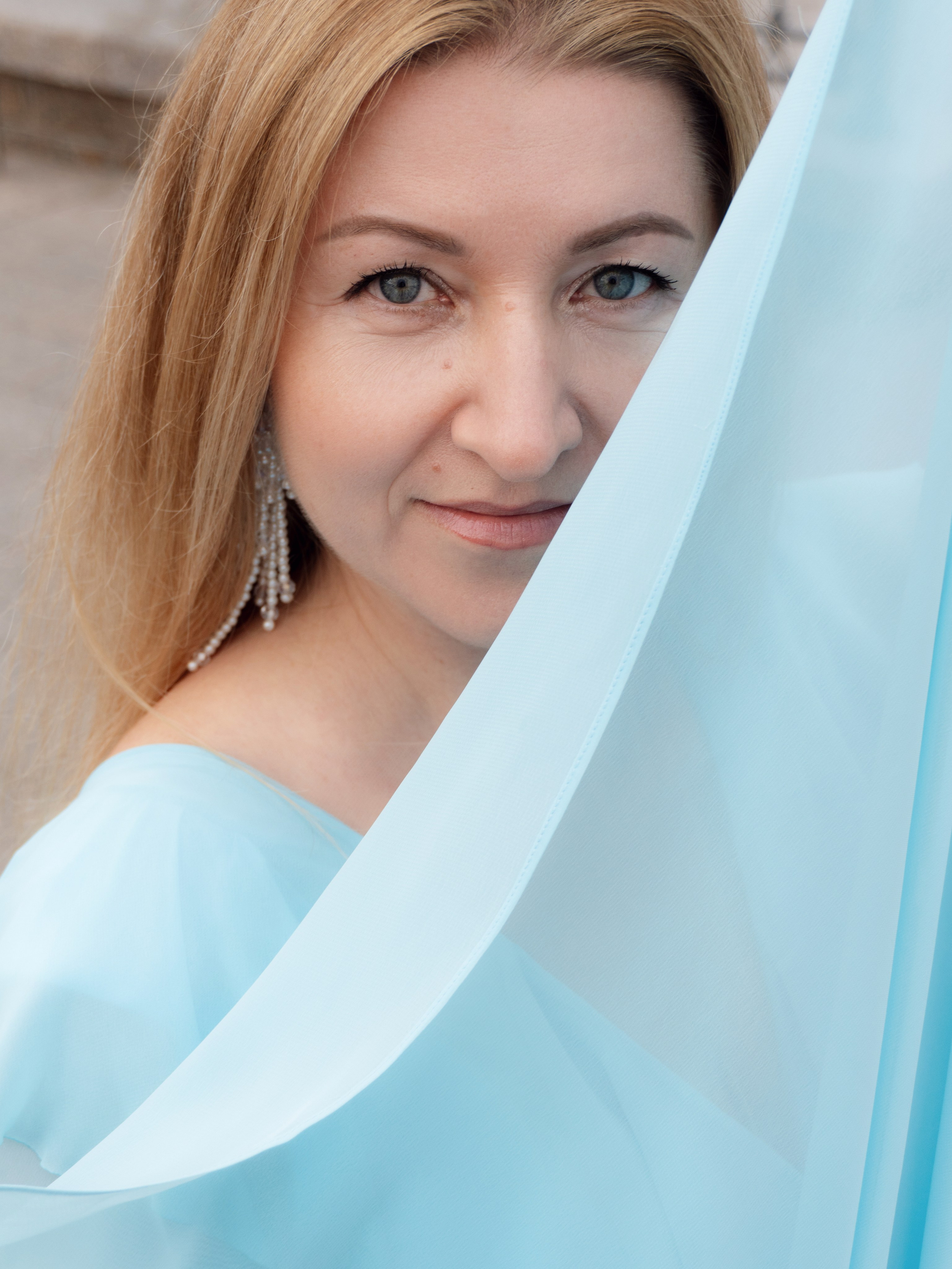 Летящие платья. Мобильный фотограф в Омске