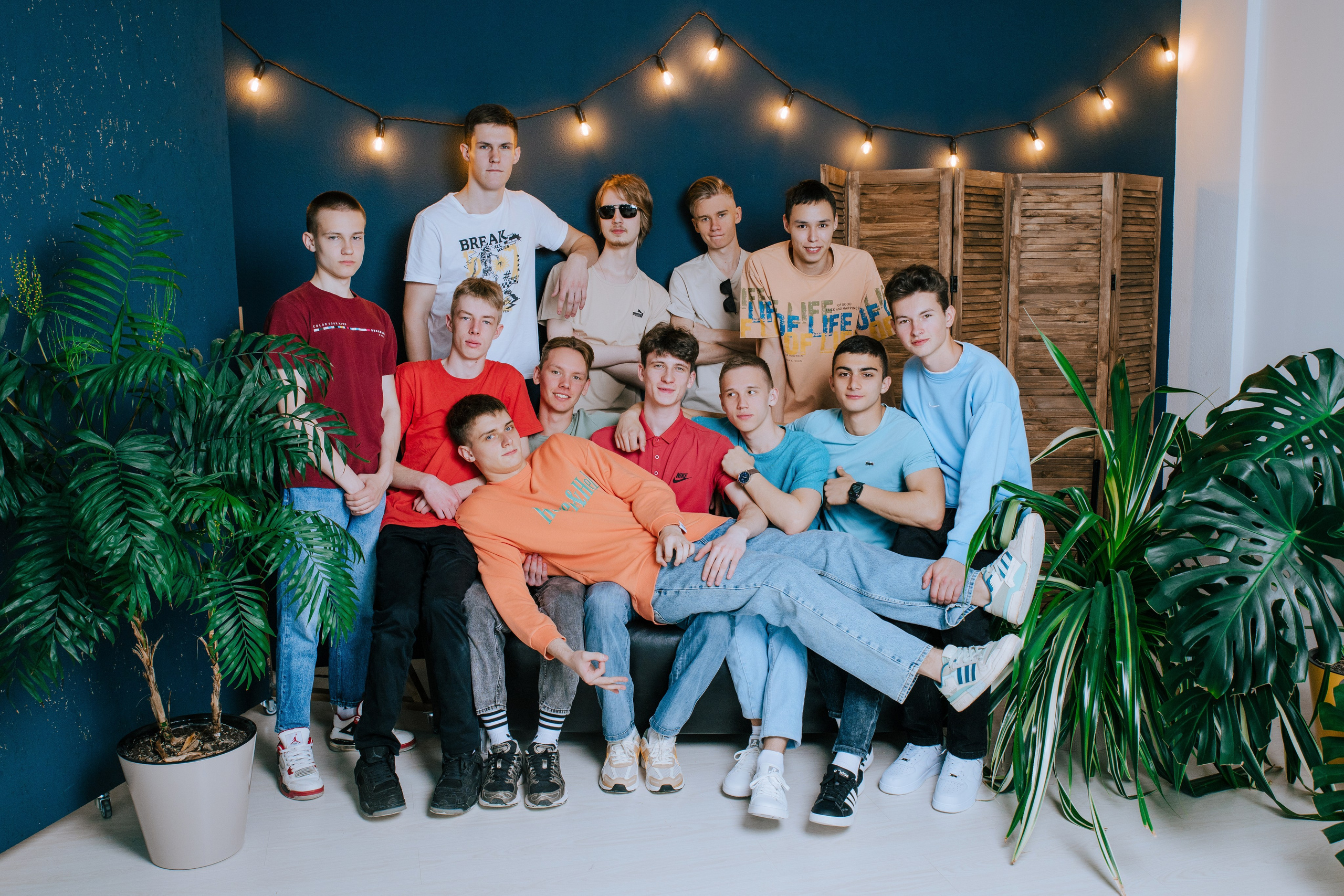 11А — школа № 17 Выпуск 2024. Фотограф Ярмишко Дарья. Выпускные фотокниги