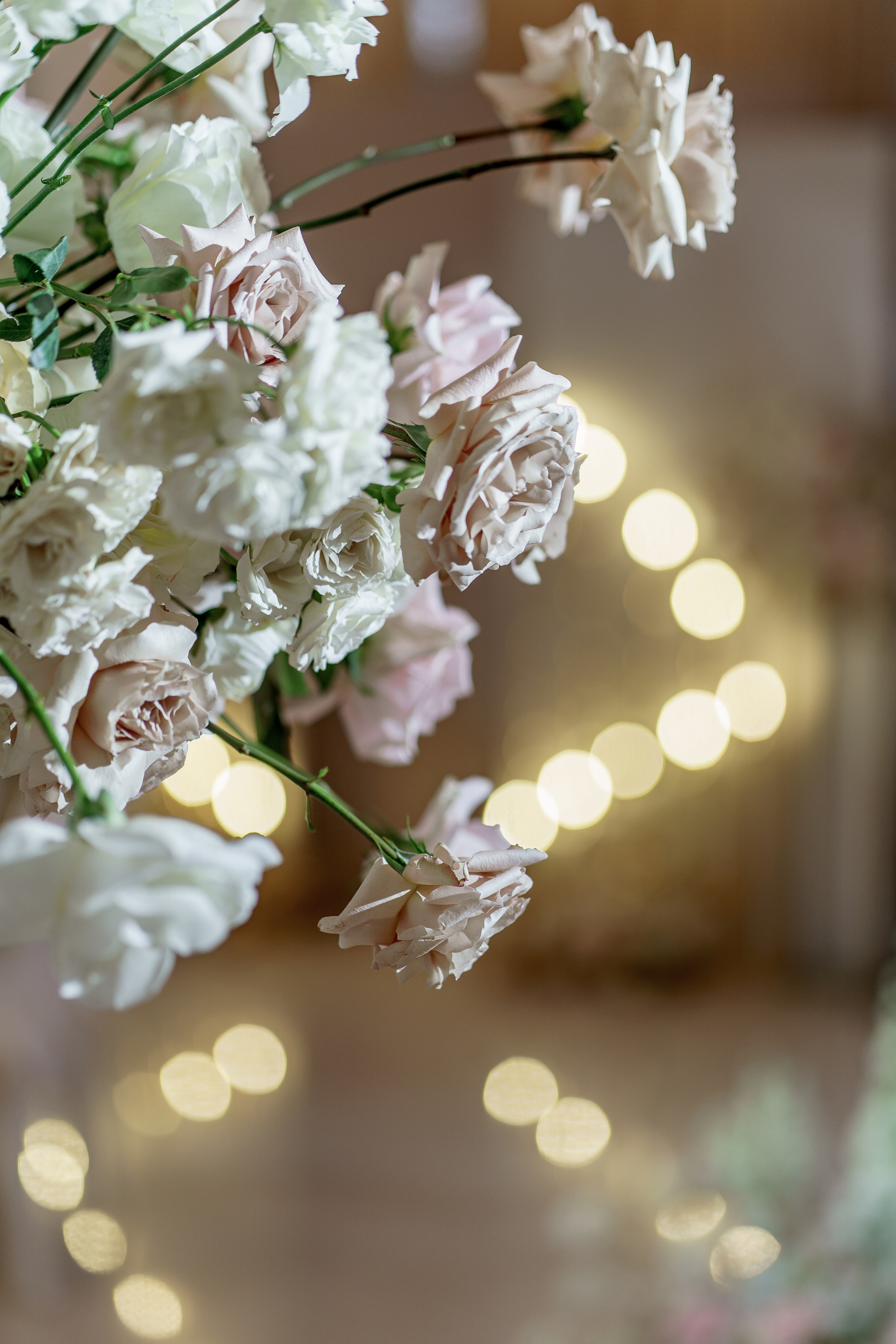 Свадебный декор в ресторане Romanoff`s. Фотограф Макс Меш