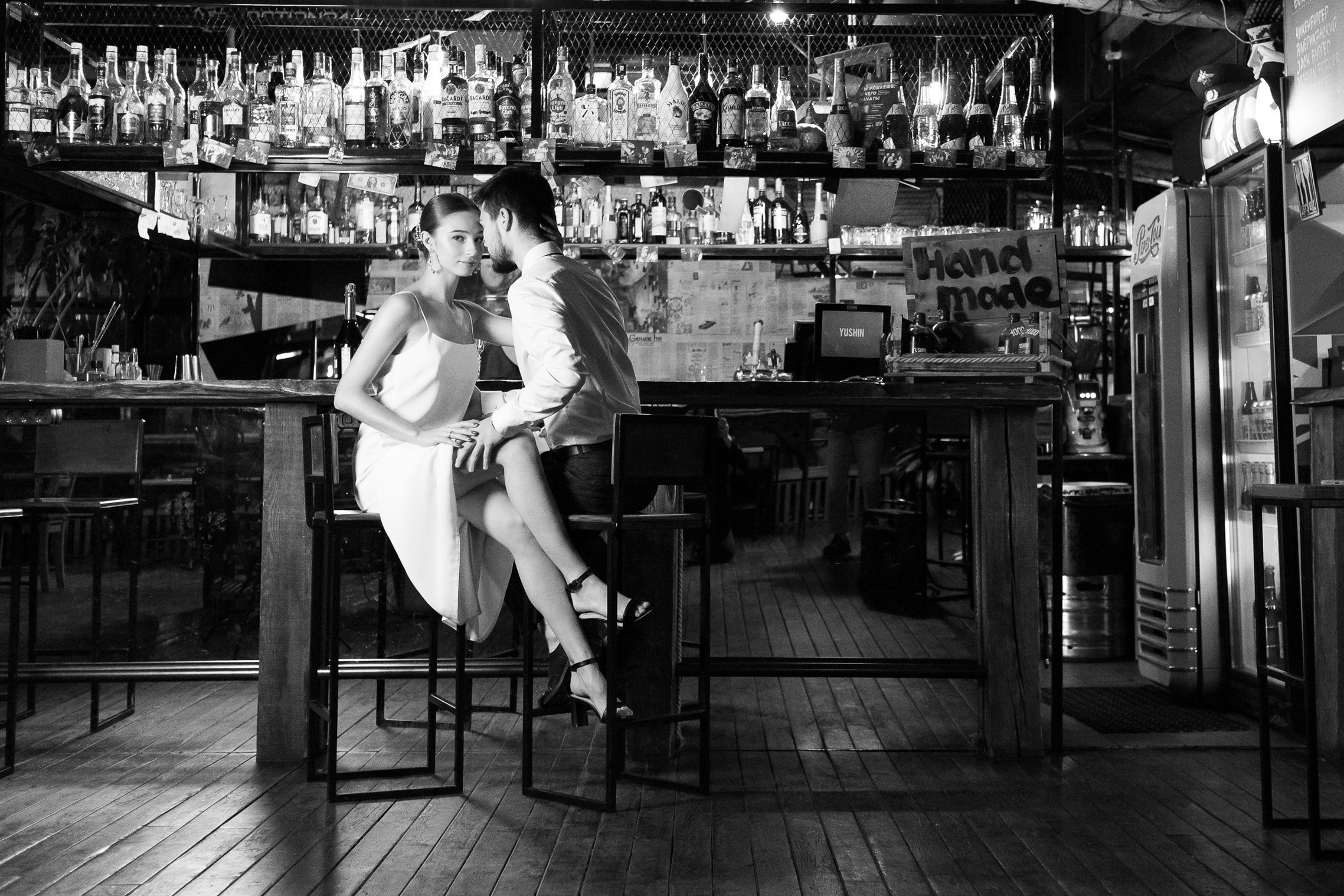 Свидание в баре. Свадебный фотограф Марьям Сайфулина г. Красноярск