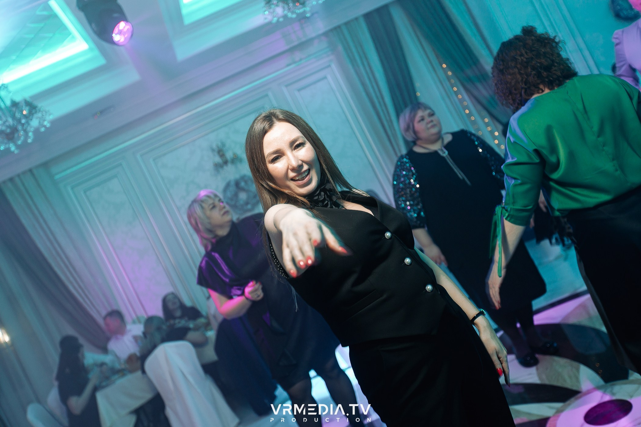 Новогодний вечер в ресторане «Лазурный Берег»