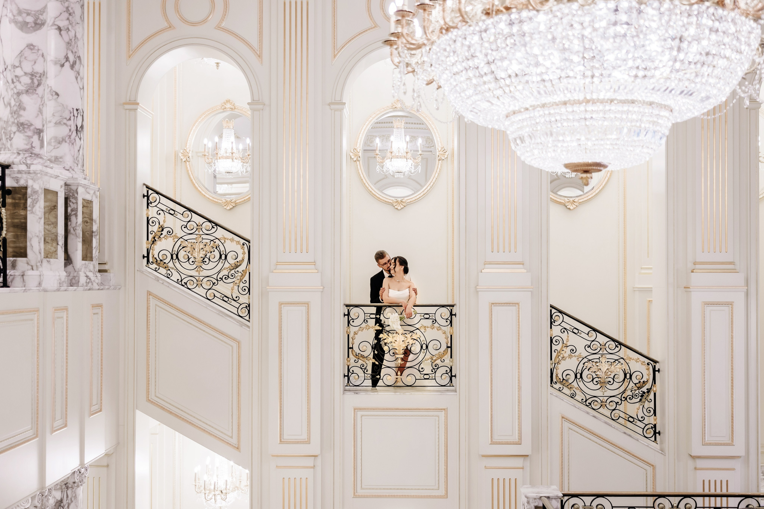 Анонс свадьбы Иры и Никиты. Прогулка в отеле Крымский Бриз. Свадебный фотограф в Крыму и Севастополе Ольга Баскакова