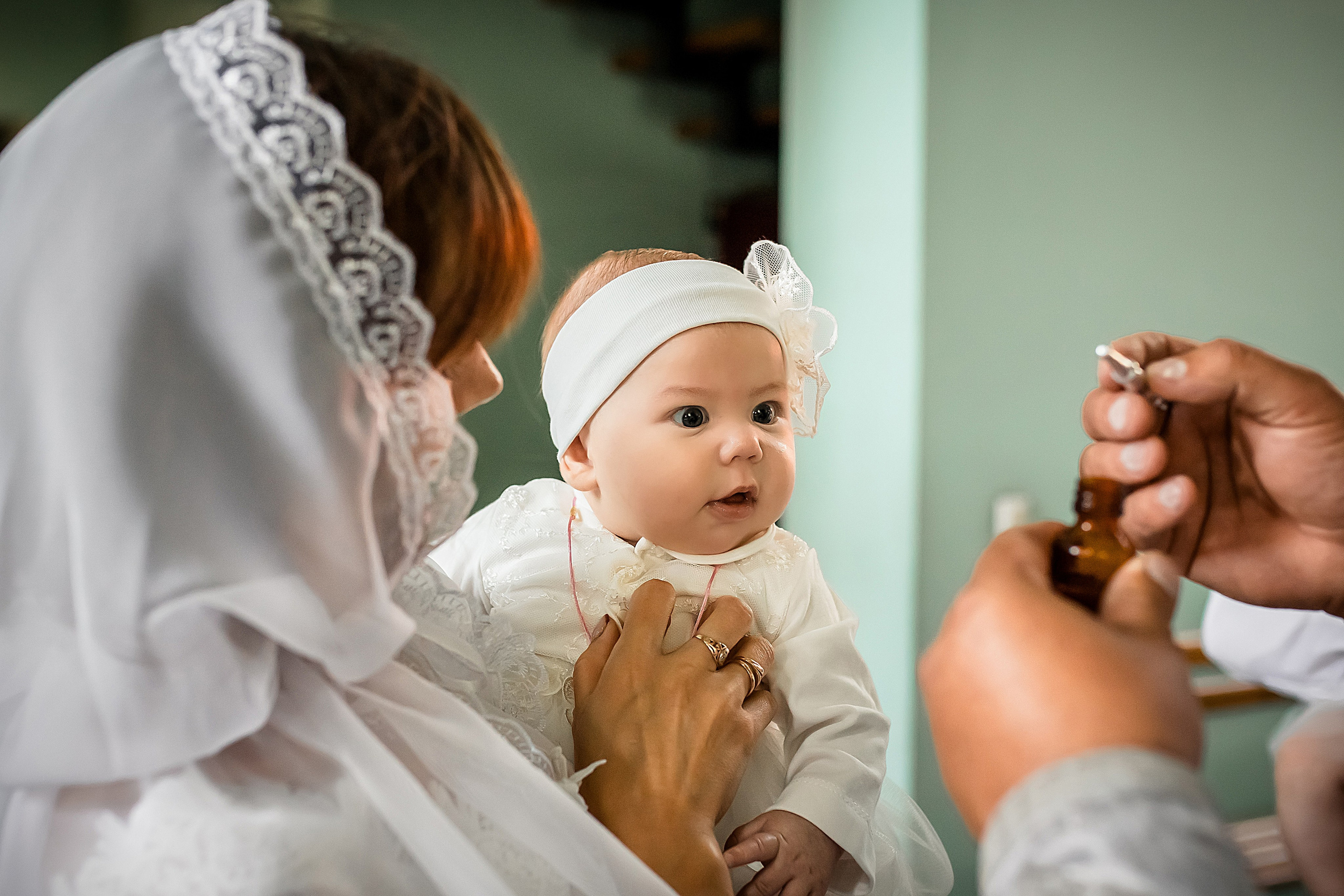 Крещение Милании и Эмилии