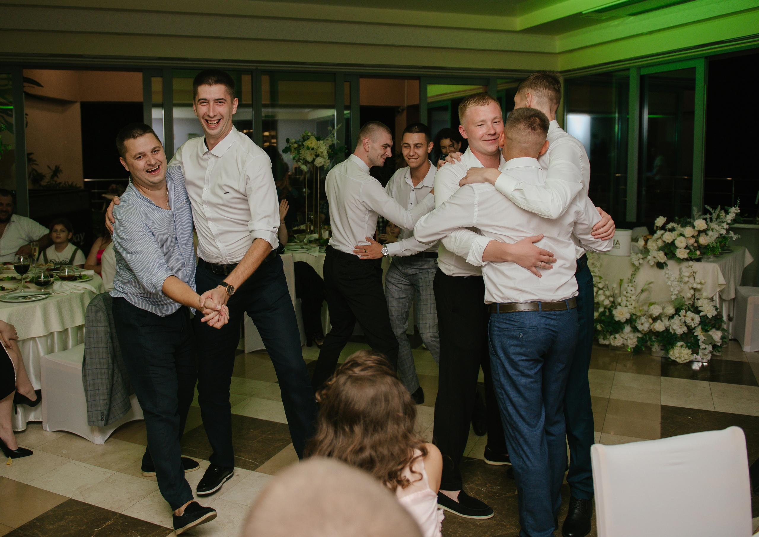 Александр и Александра. Свадебный, женский, семейный фотограф в Севастополе Юлия Мошенко