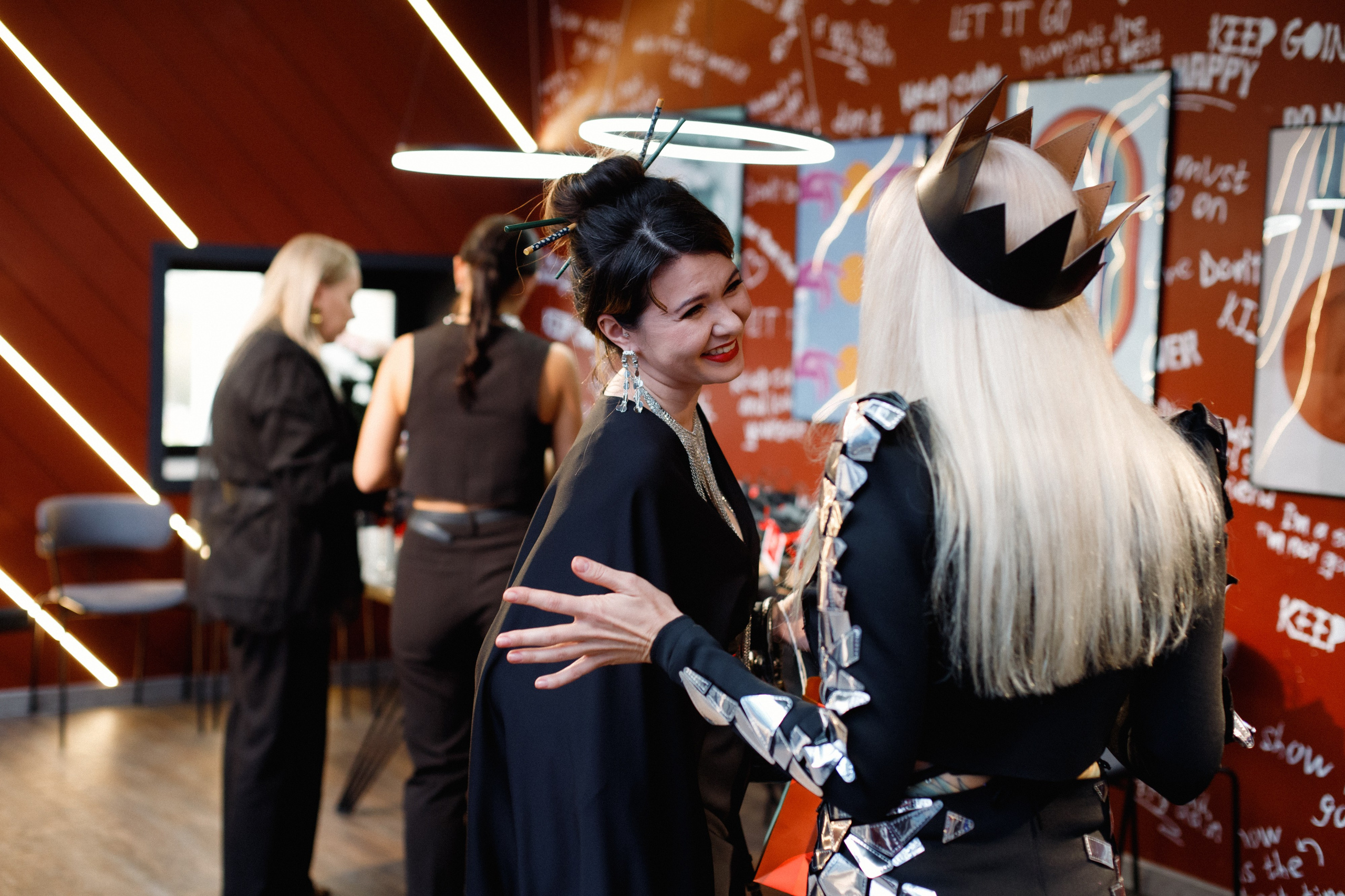 QUEEN KHV [12 ЛЕТ]. СВОИ. ФОТООТЧЕТЫ-СОБЫТИЯ-МЕСТА