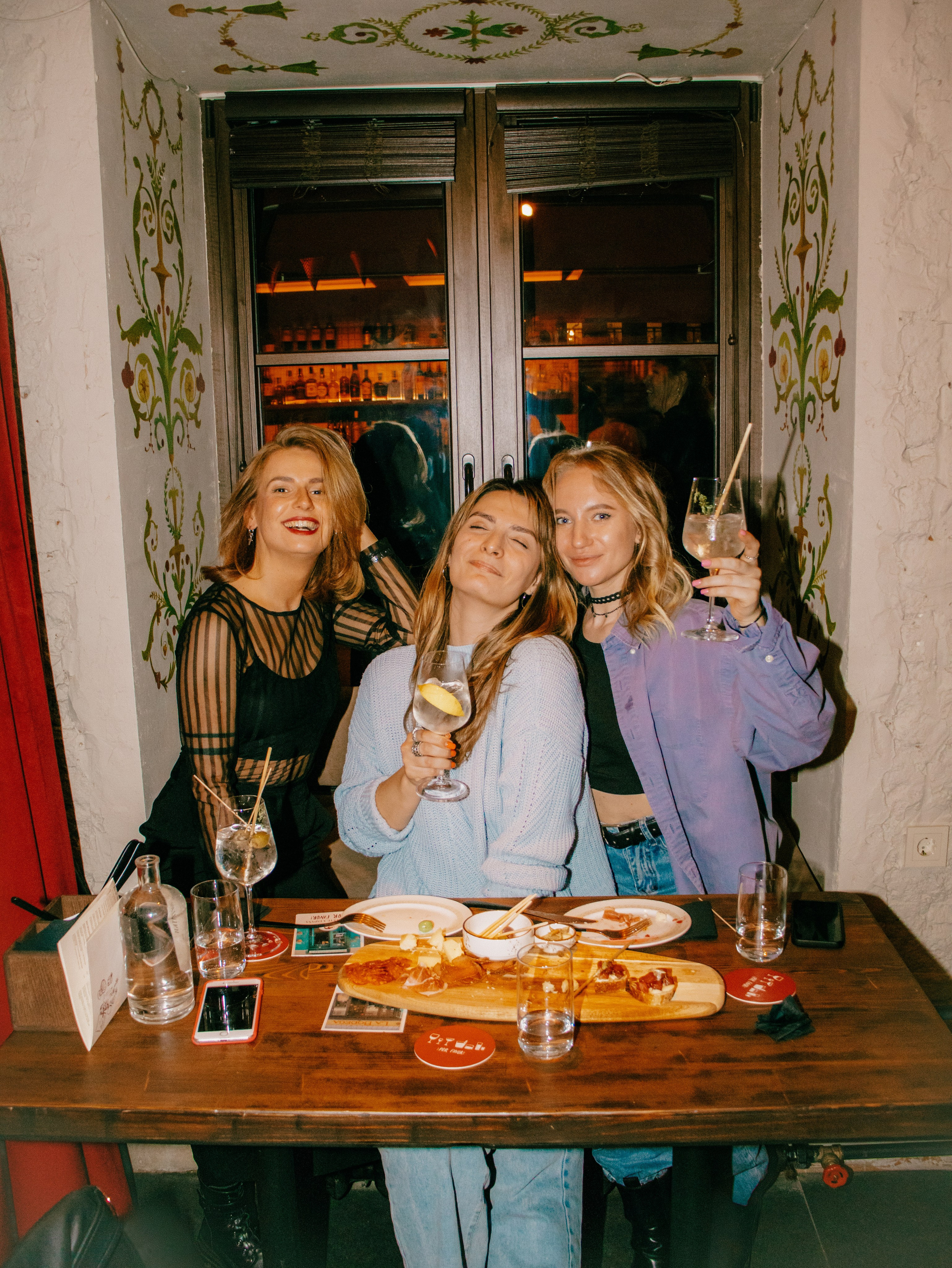 Открытие Por Favor bar. Фотограф | портрет | бренды | репортаж