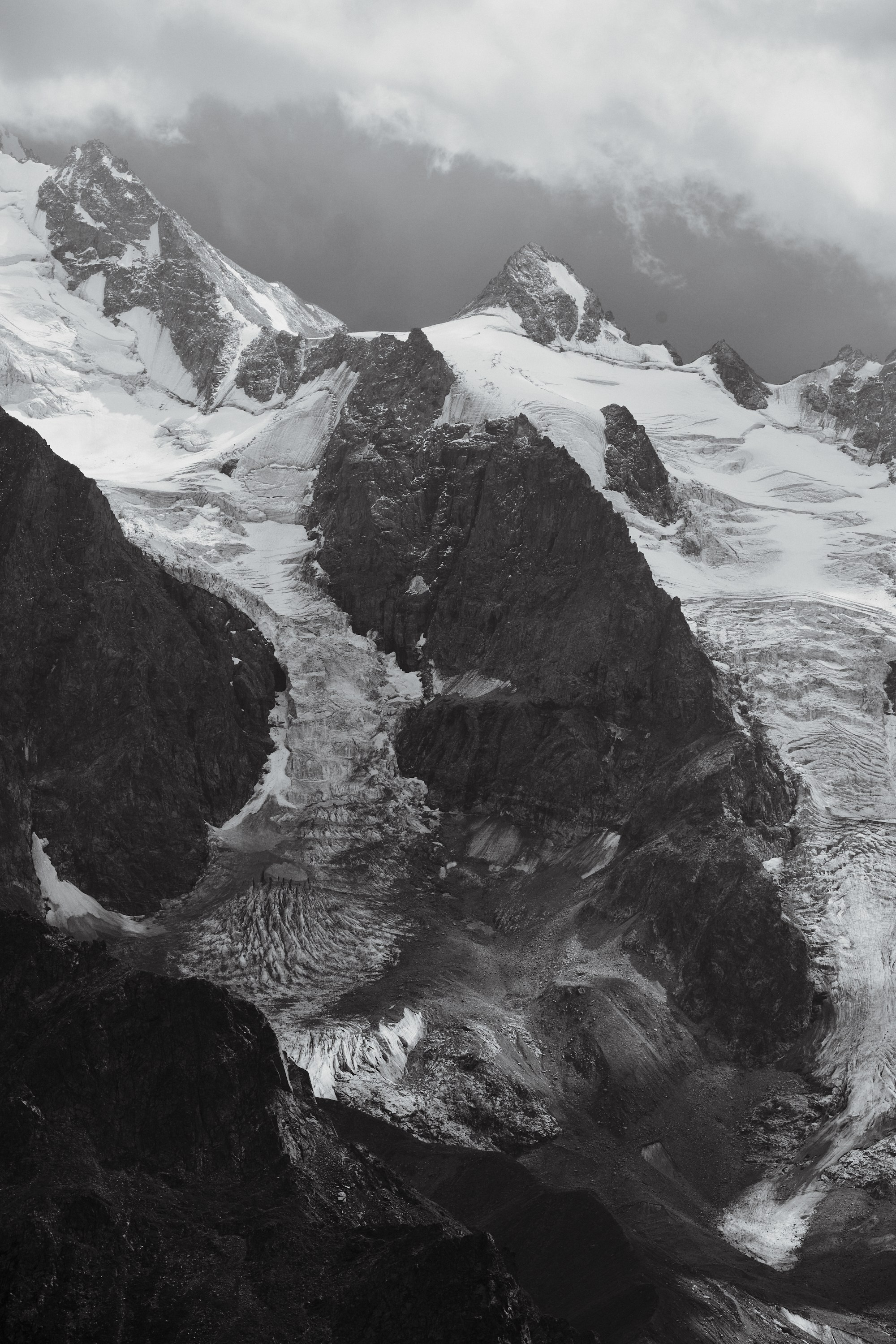 Озеро Гийбашкель. Фотограф Продюсер в горах КБР / Москва  Нальчик Горы