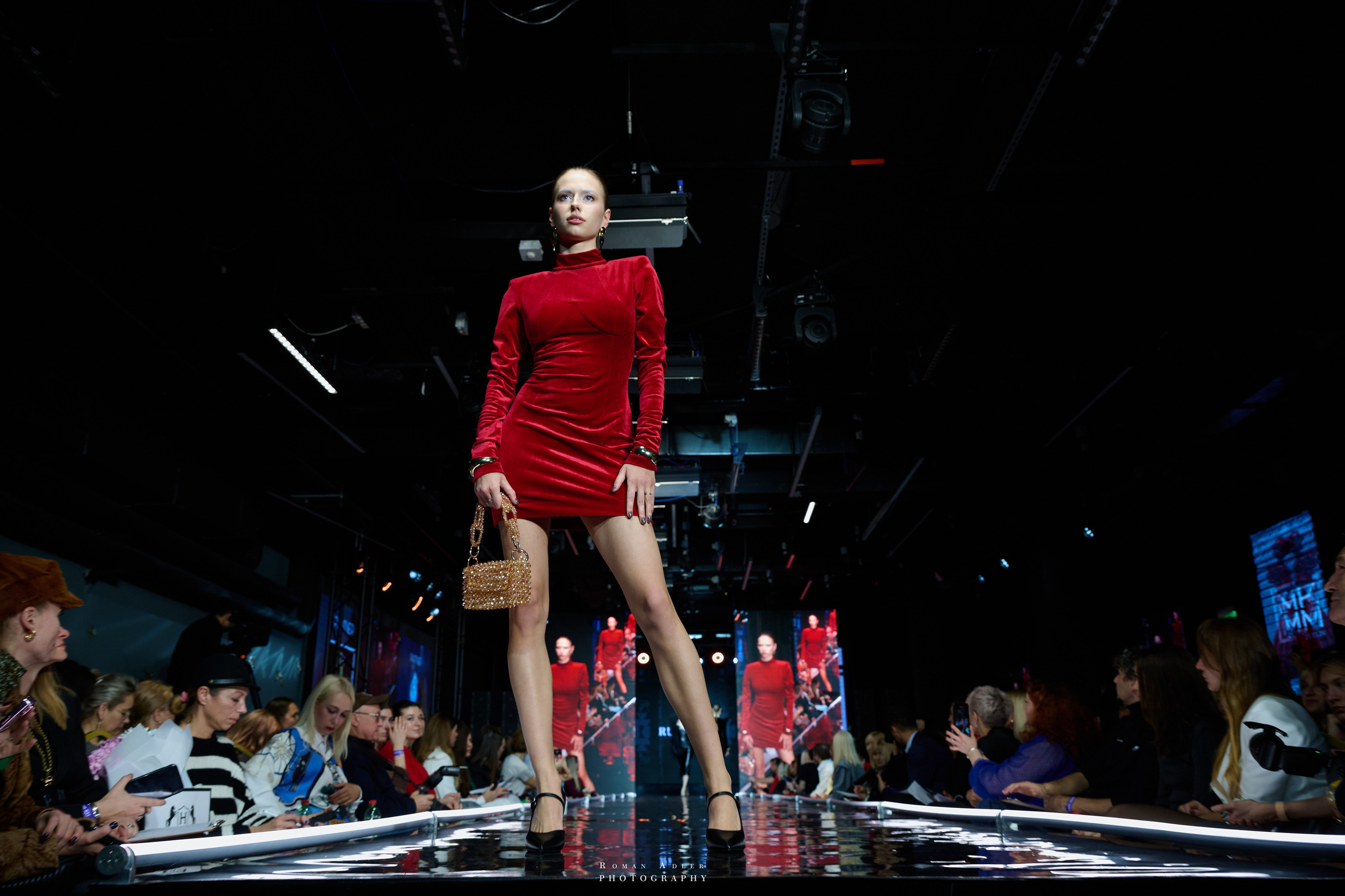 МКММ ХII сезон. Фотограф Роман Адлер