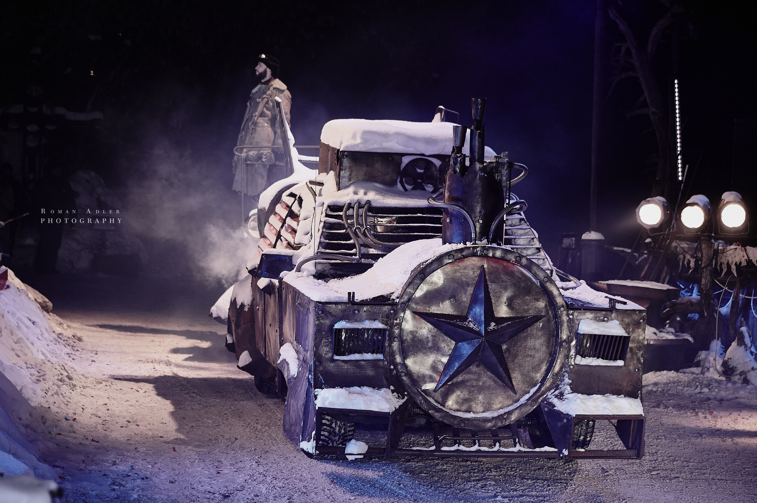 Новогодняя сказка от Ночных волков. Фотограф Роман Адлер