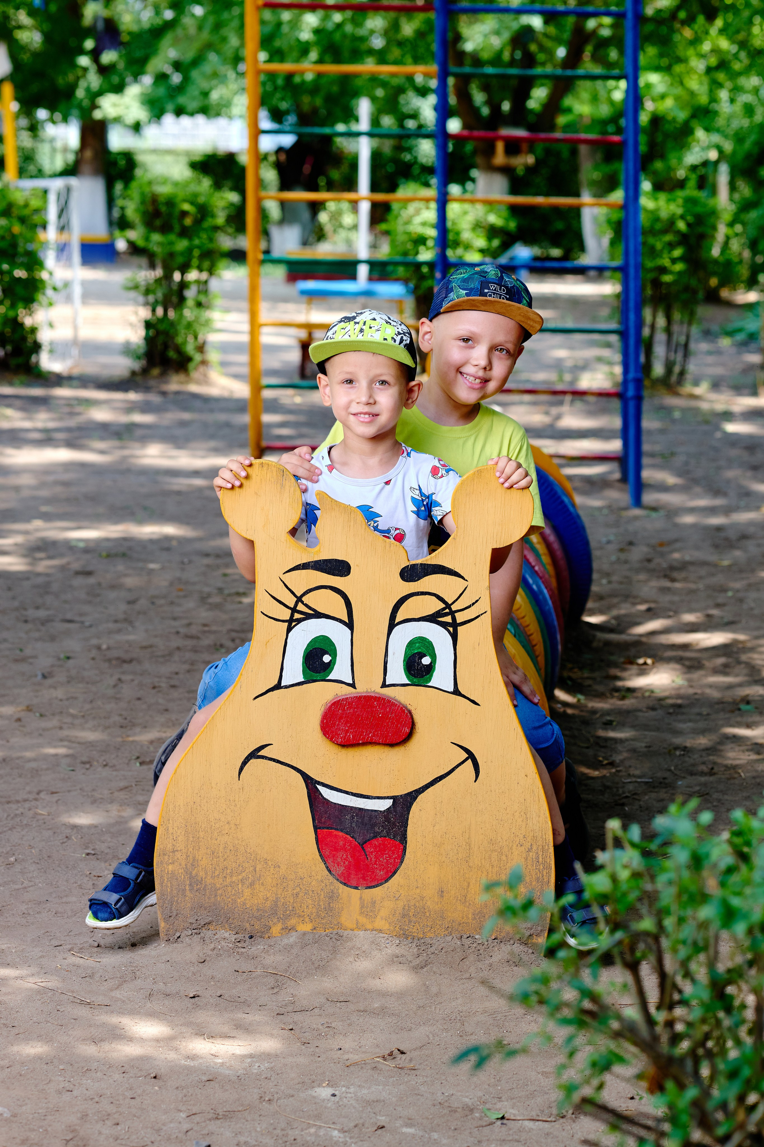 Пример летней съемки в детском саду № 92 Старшая группа Радуга. Фотограф Выпускные альбомы Таганрог Сергей Коробченко