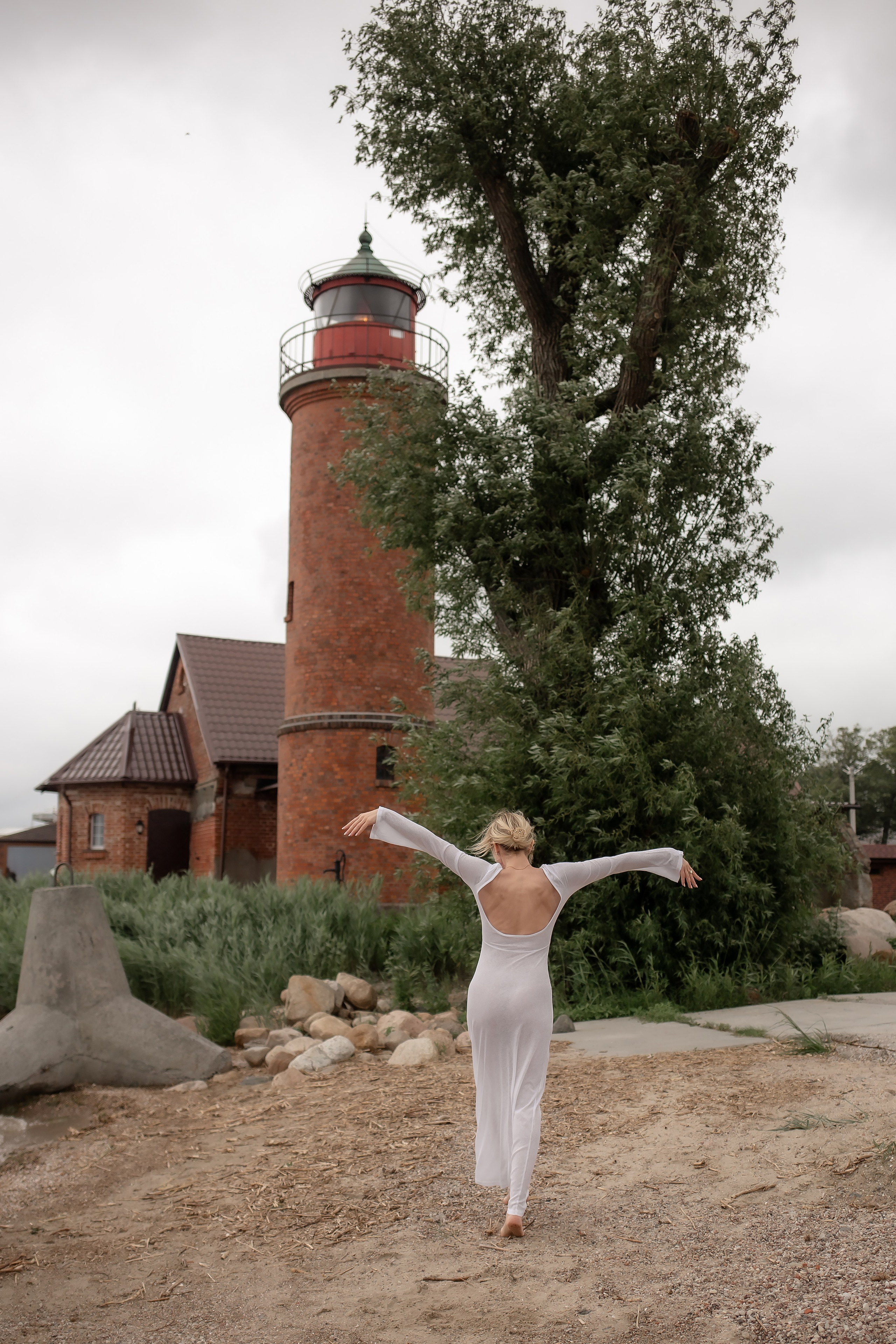 Катя. Маяк в Заливино. Фотограф в Калининграде Решетникова Алина