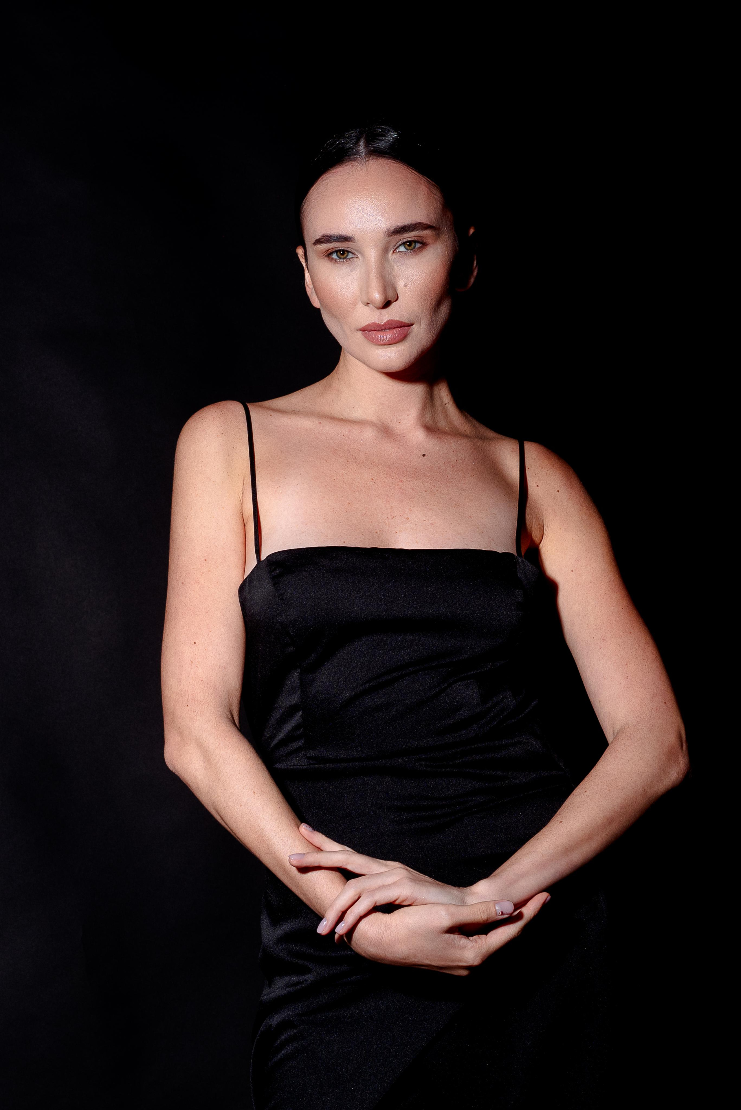 Студийная съёмка Алина. Видеосьемка, фотосьемка свадеб, юбилеев, утренников в Краснодарском кр