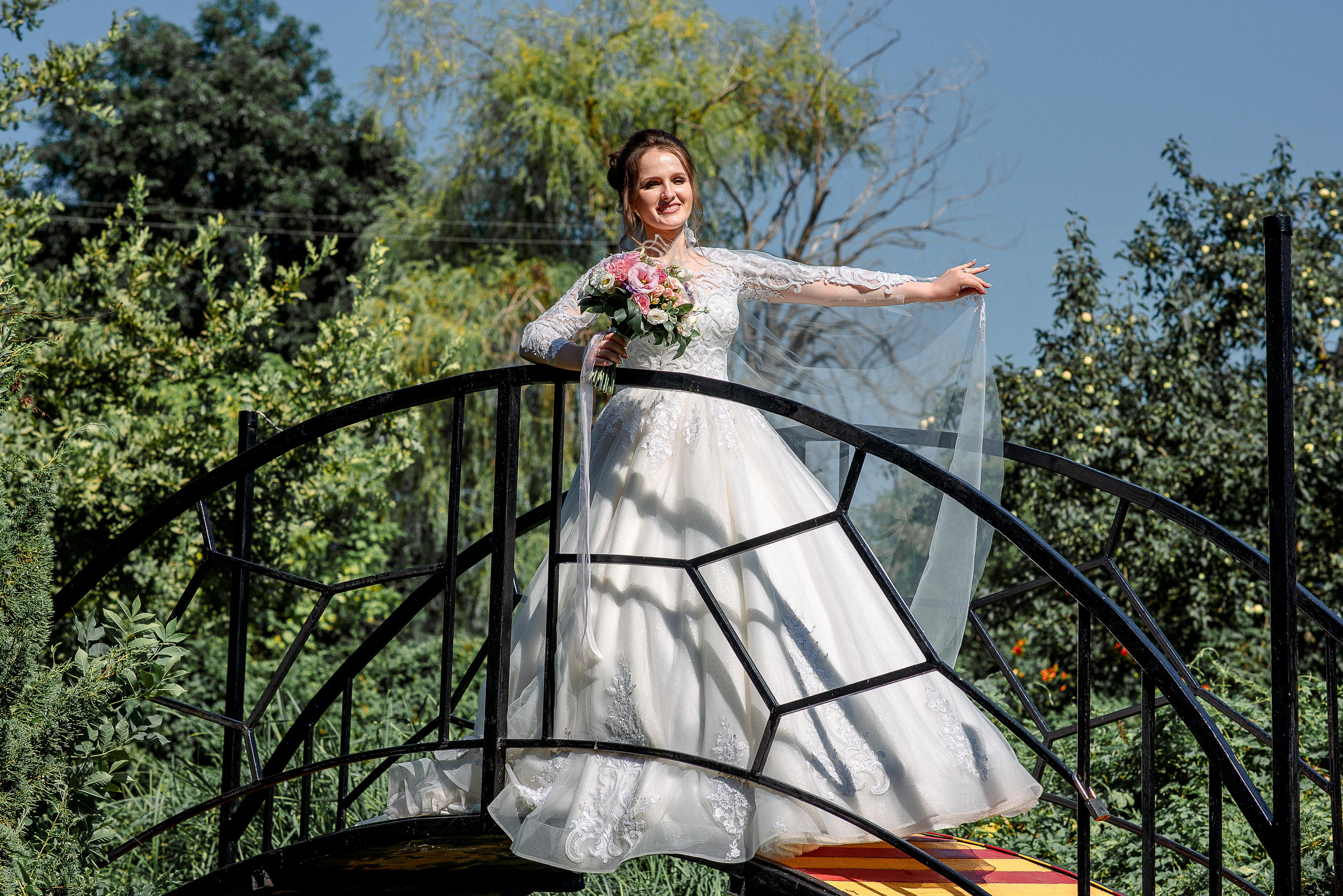 Роман и Юлия. Видеосьемка, фотосьемка свадеб, юбилеев, утренников в Краснодарском кр