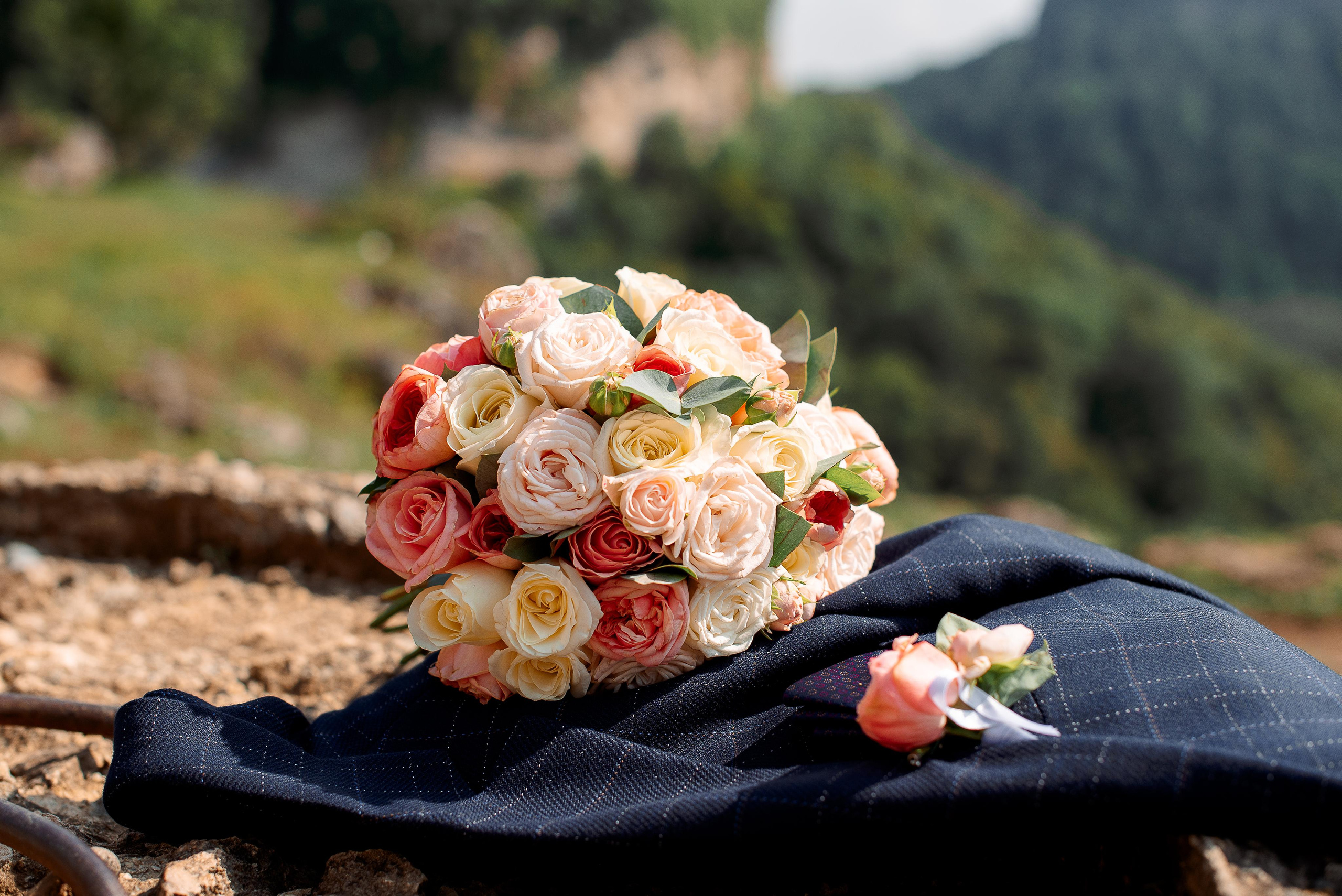 Евгений и Елена. Видеосьемка, фотосьемка свадеб, юбилеев, утренников в Краснодарском кр