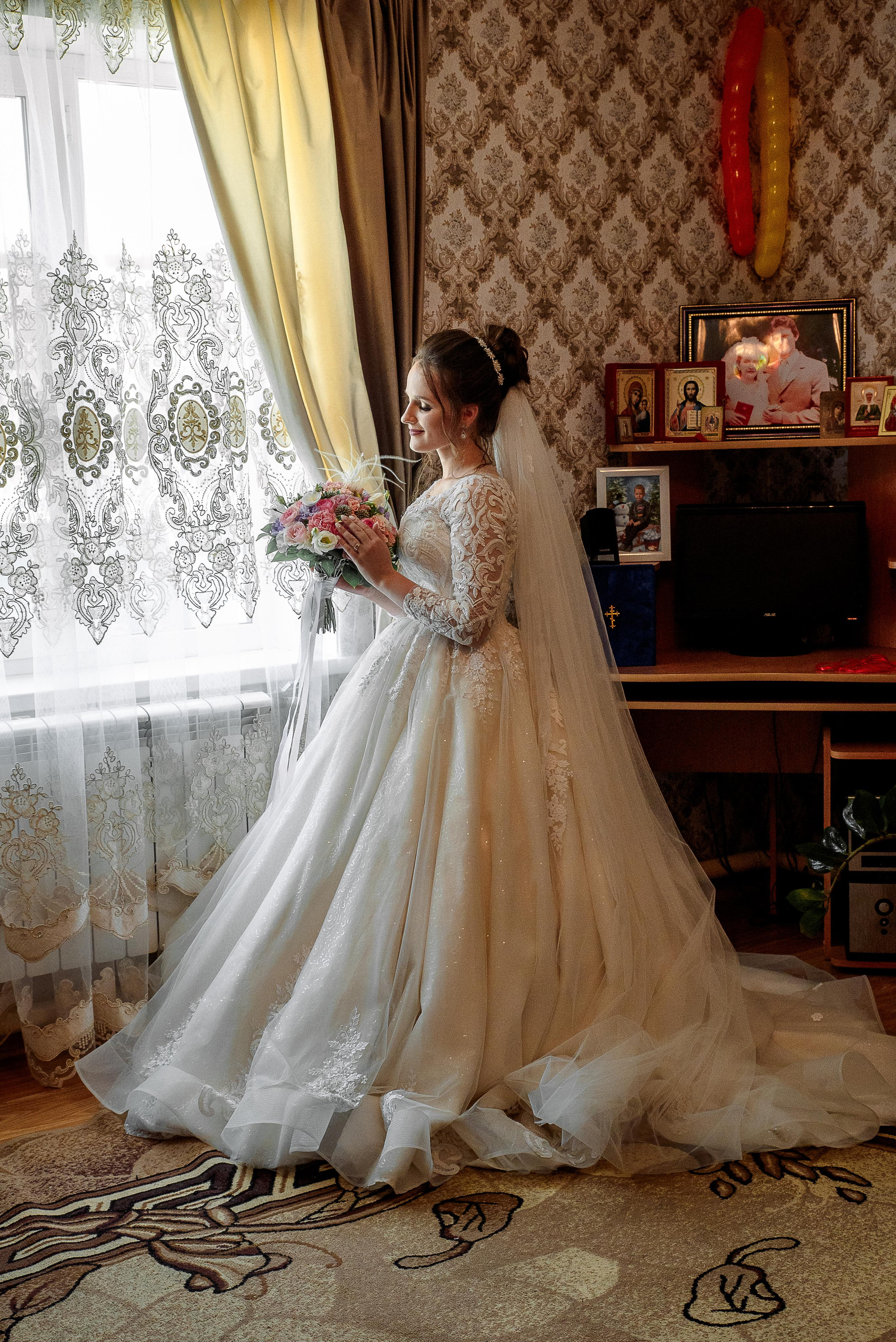 Роман и Юлия. Видеосьемка, фотосьемка свадеб, юбилеев, утренников в Краснодарском кр