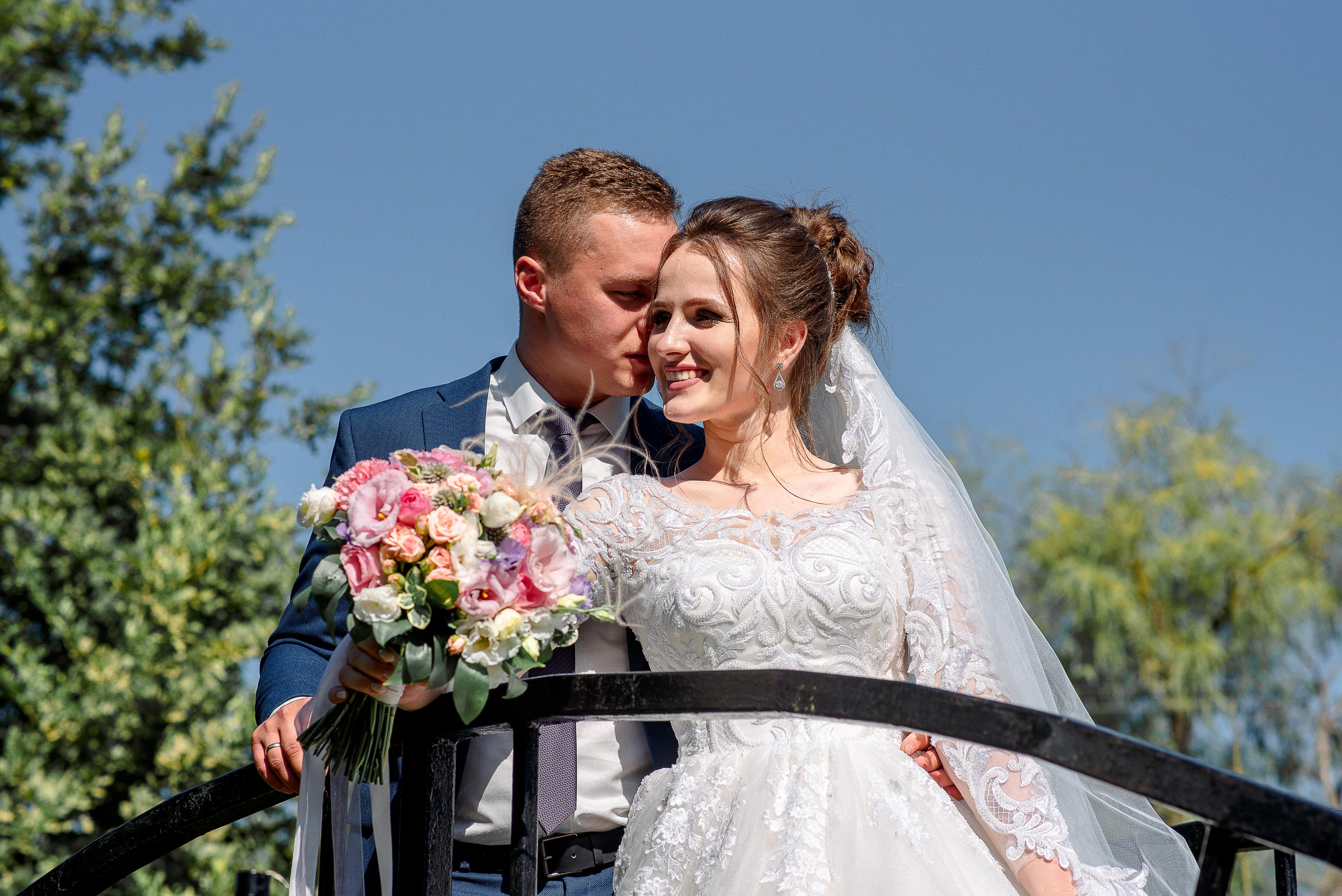 Роман и Юлия. Видеосьемка, фотосьемка свадеб, юбилеев, утренников в Краснодарском кр