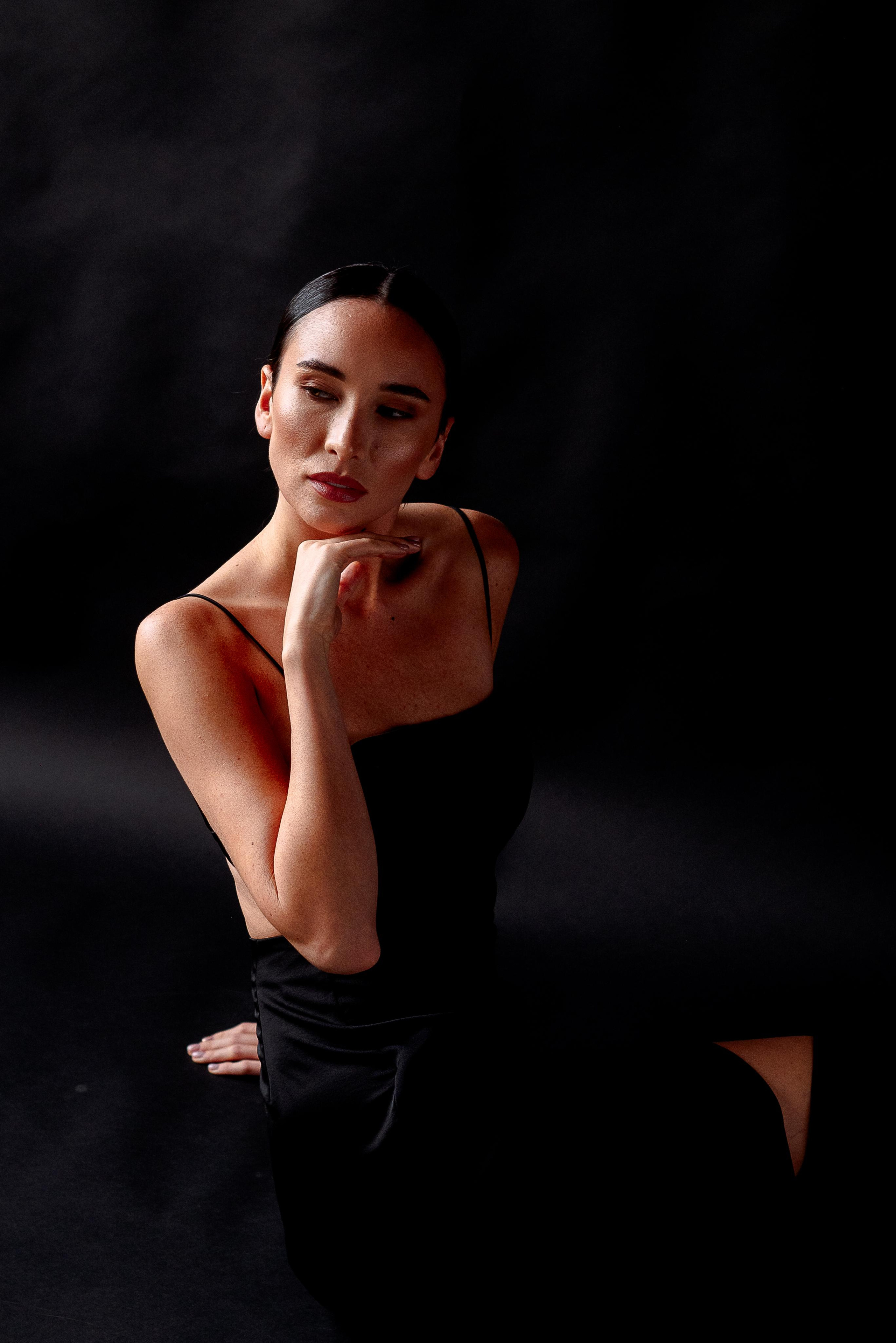 Студийная съёмка Алина. Видеосьемка, фотосьемка свадеб, юбилеев, утренников в Краснодарском кр