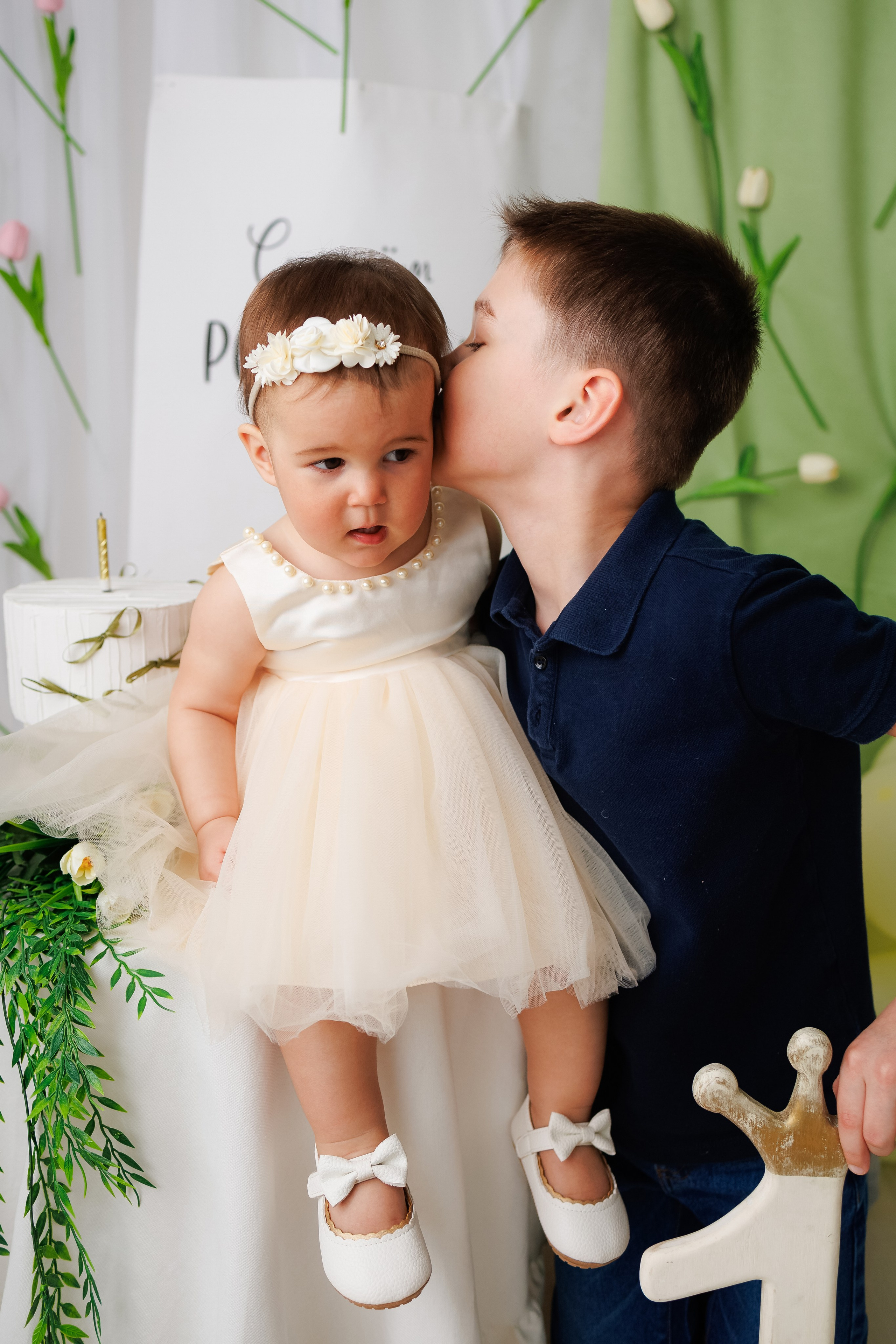 Полине 1 годик. Фотограф новорожденный малышей Новосибирск