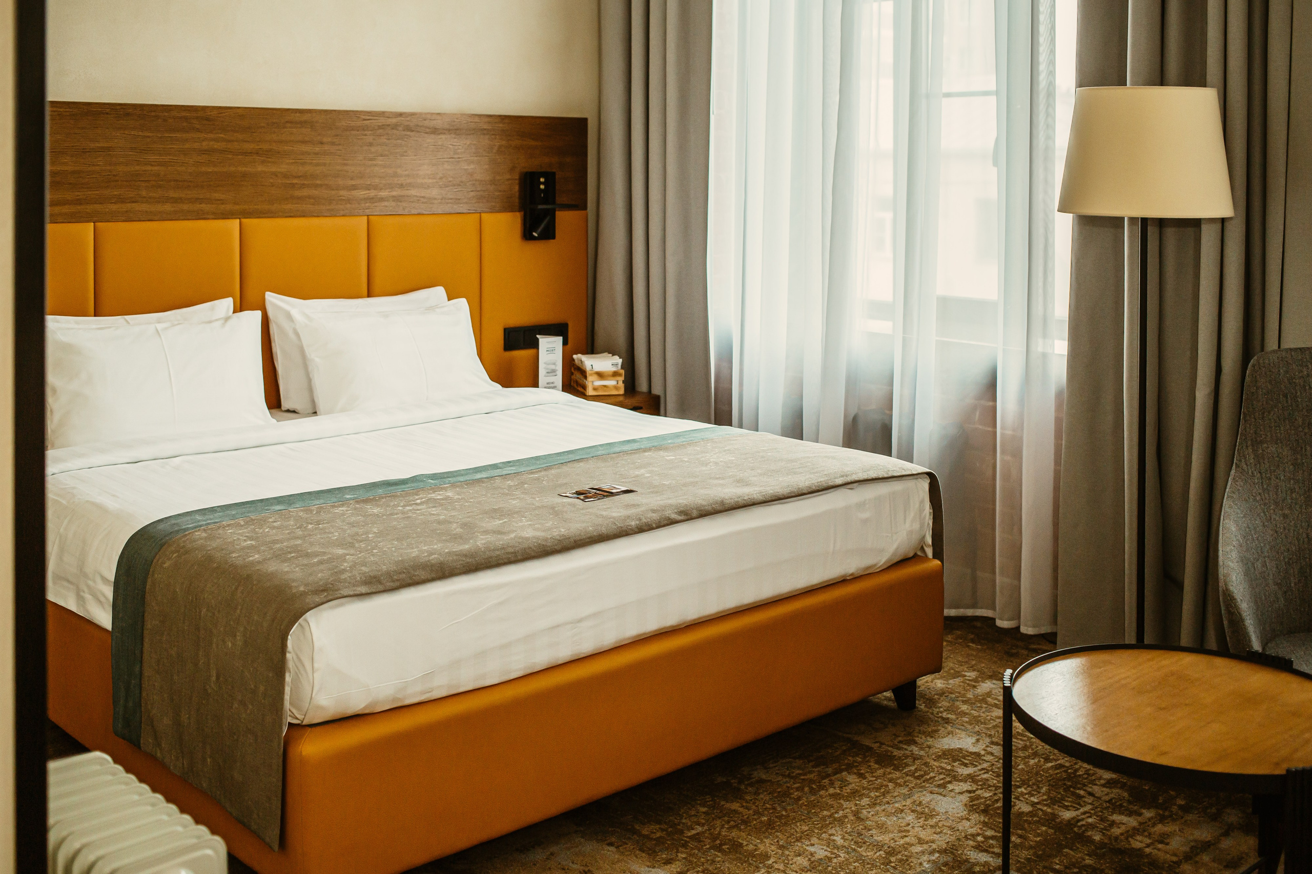 Отель Most (г. Курган). Рекламный фотограф для вашего бизнеса. Съемка интерьеров, меню отелей, кафе и ресторанов