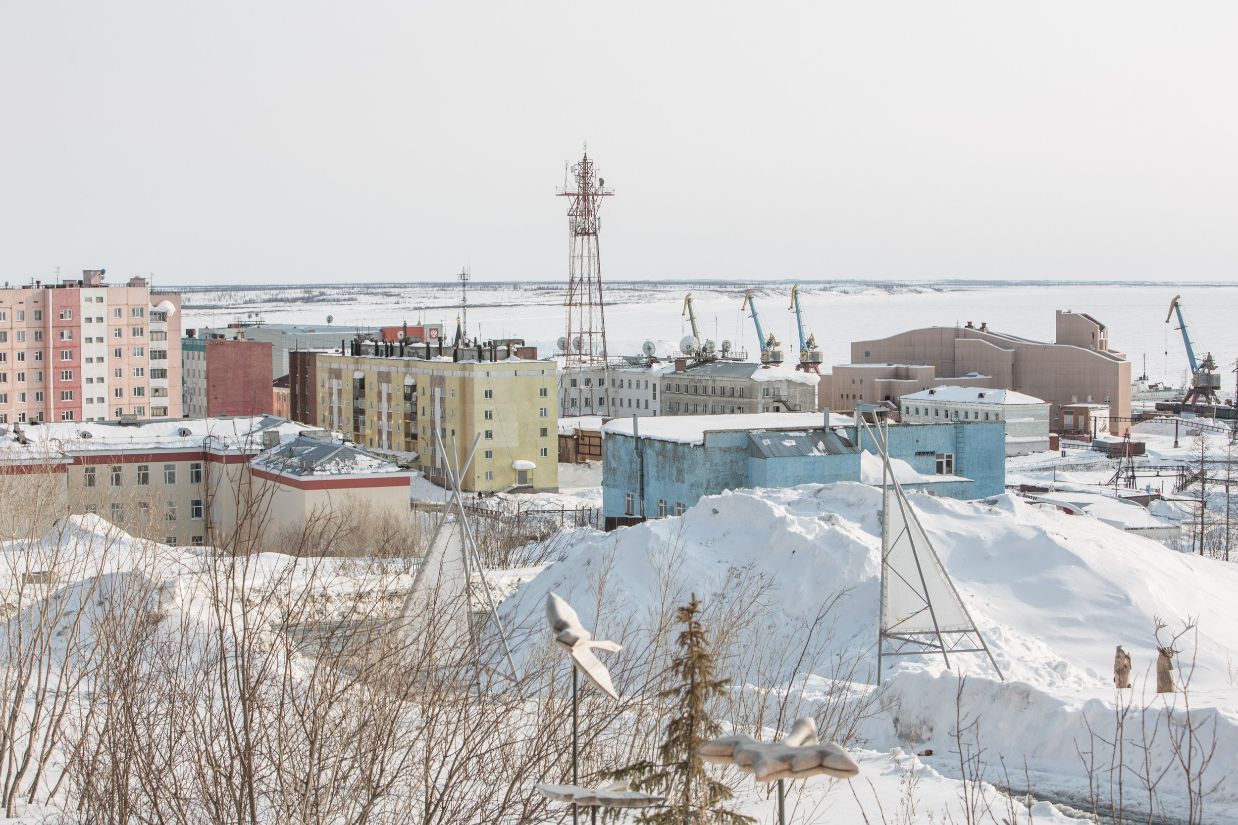 Порт Дудинка для Regnum. Юлия Невская режиссер и сценарист документального кино, документальный фотограф