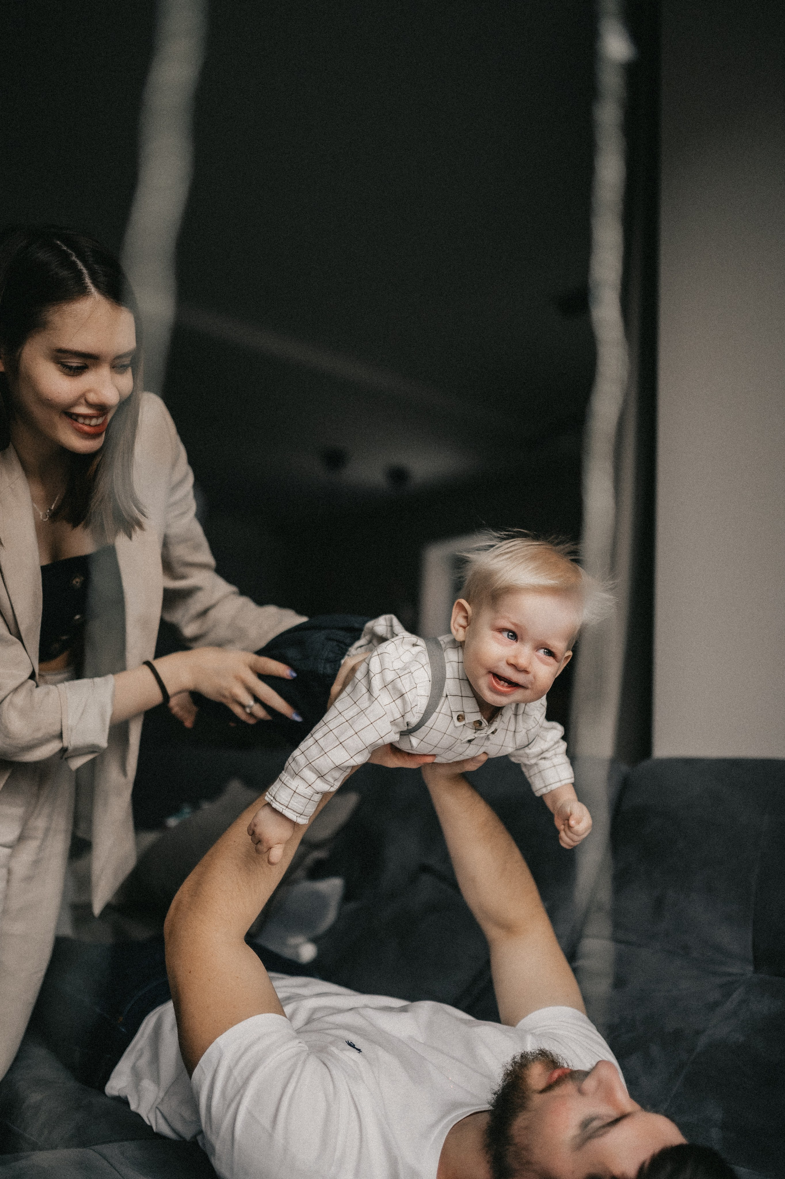 Лёня, Лера и Матвей дома. Семейный и свадебный lifestyle-фотограф в Москве Мария Петрова