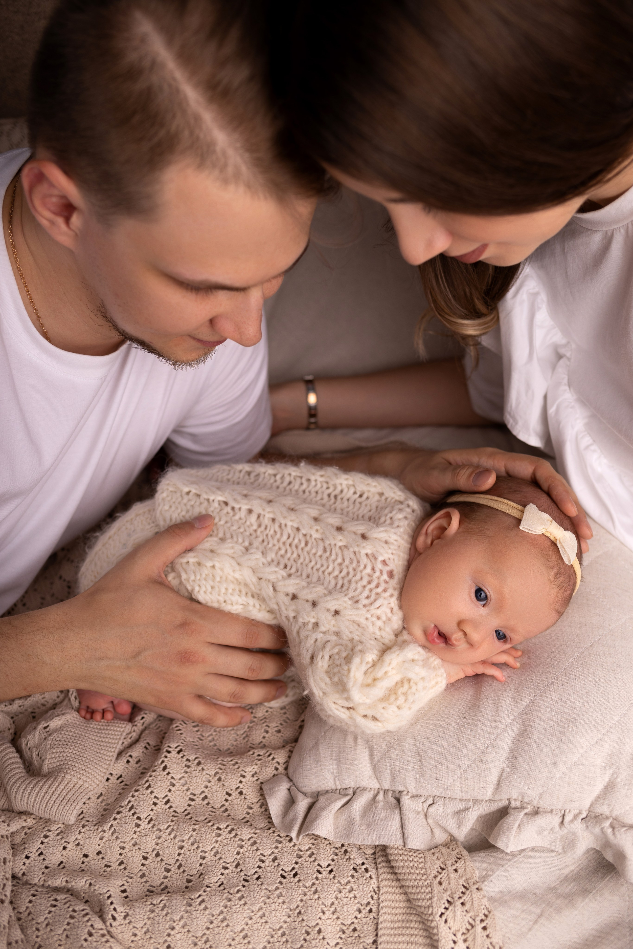 Newborn съемка в стиле Лайф. Фотограф новорожденных малышей в Омске и Омской области Эльвира Камаева