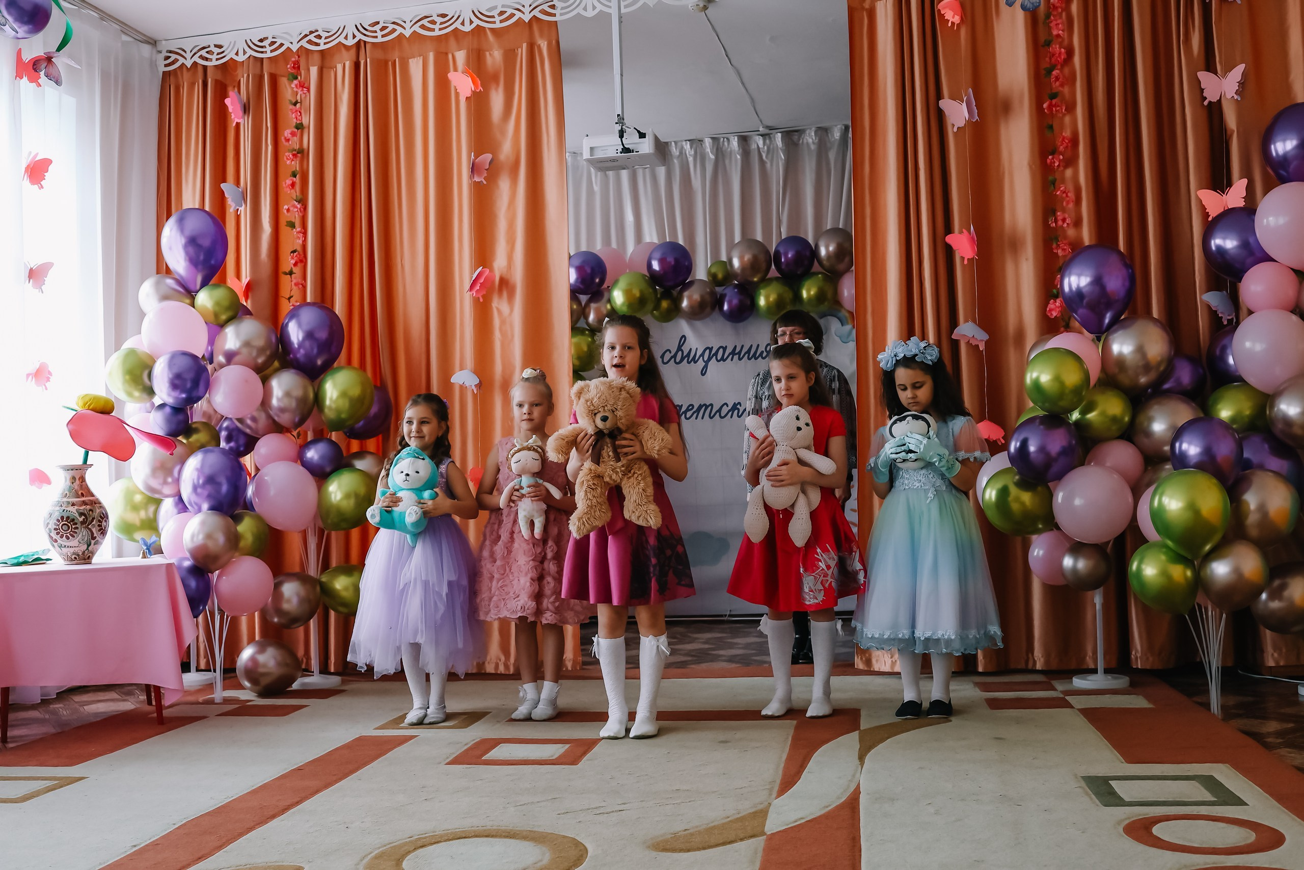 Семейный и детский женский фотограф в Новосибирске | Алёна Малахова продолжение следует  выпускные альбомы
