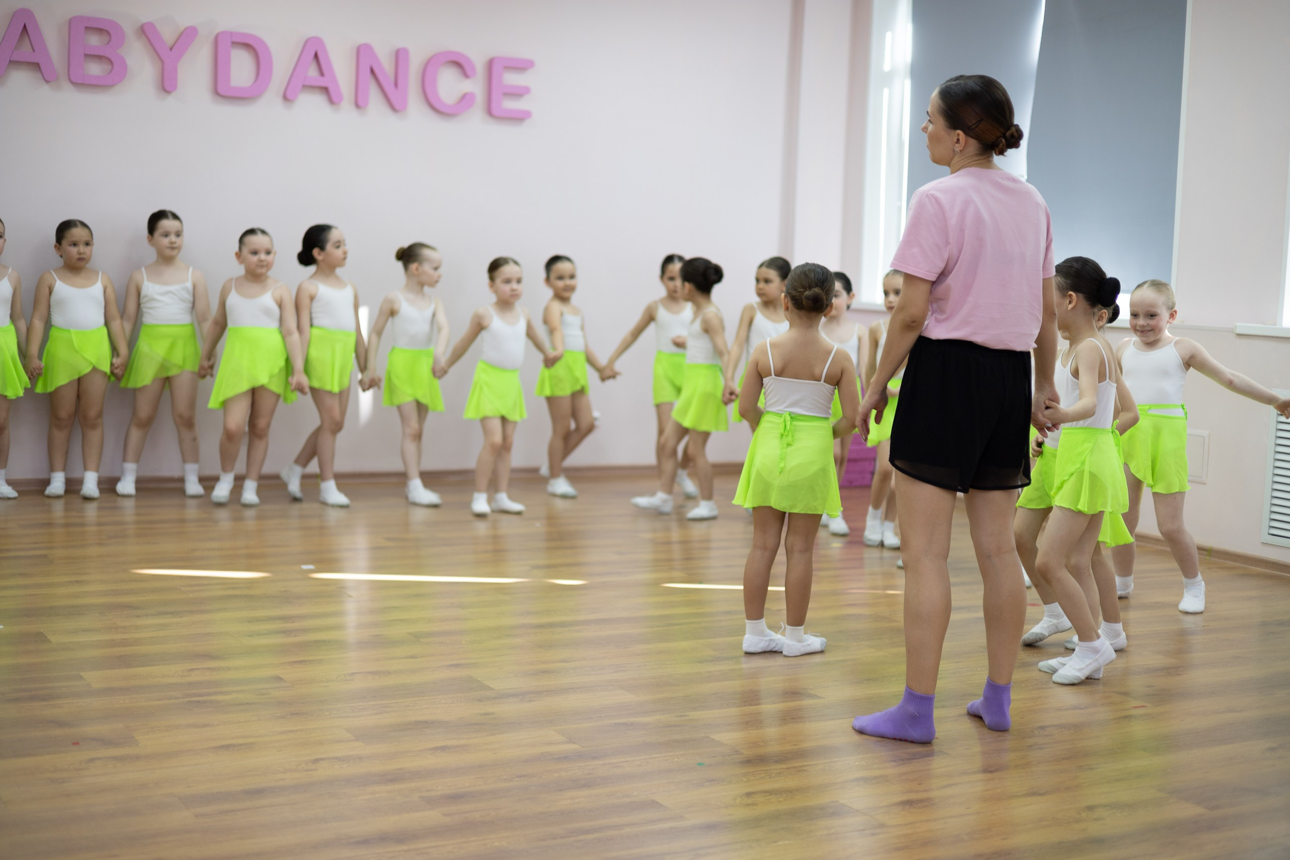 BABYDANCE. Mintonov's Film Studio