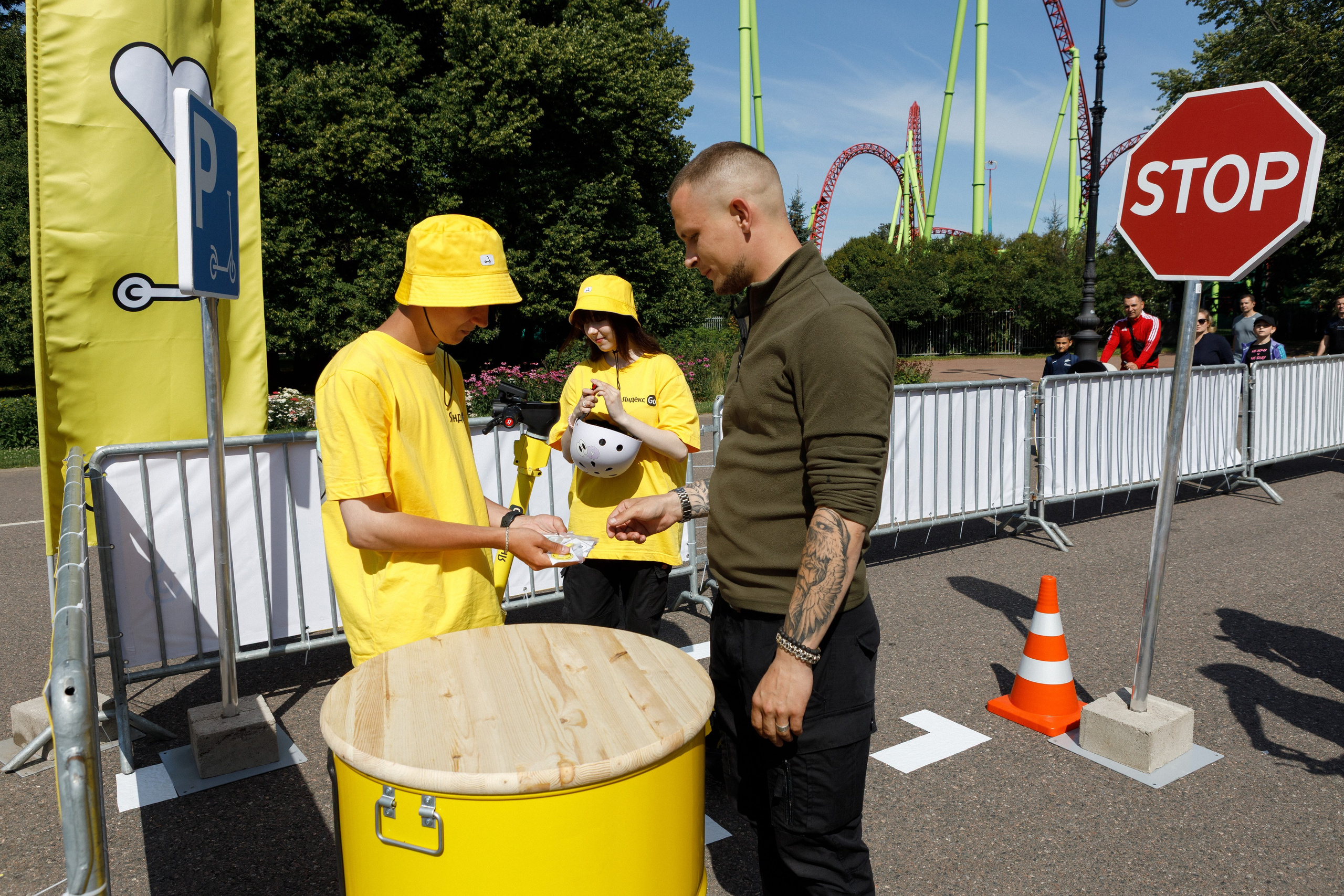 Яндекс Самокат. Свадебный и репортажный фотограф в Санкт-Петербурге Николай Голованов