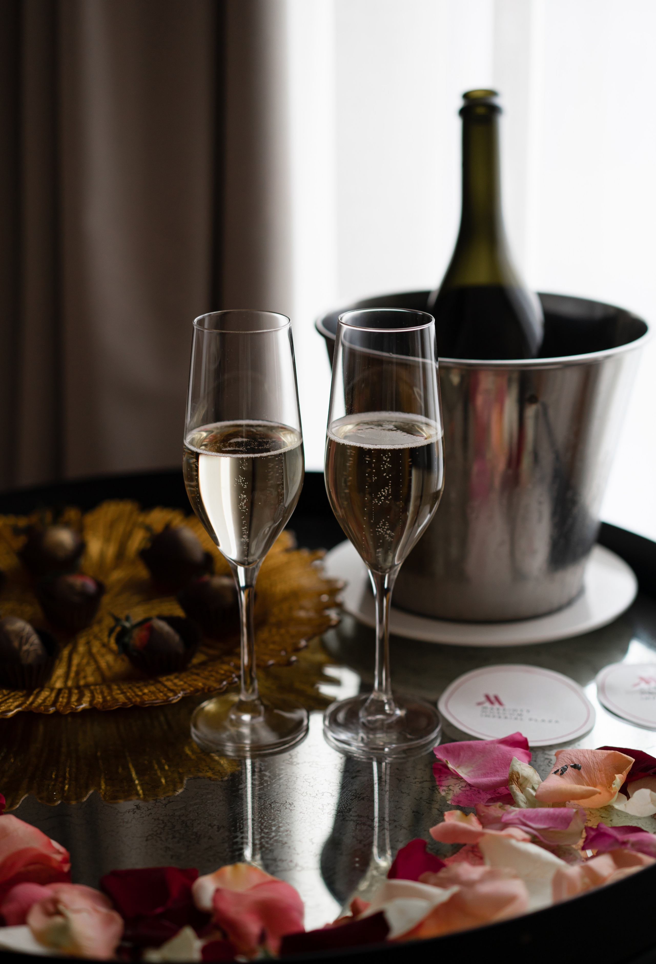 Виолетта & Дмитрий / Moscow Marriott Imperial Plaza. Свадебный фотограф Вера Климова