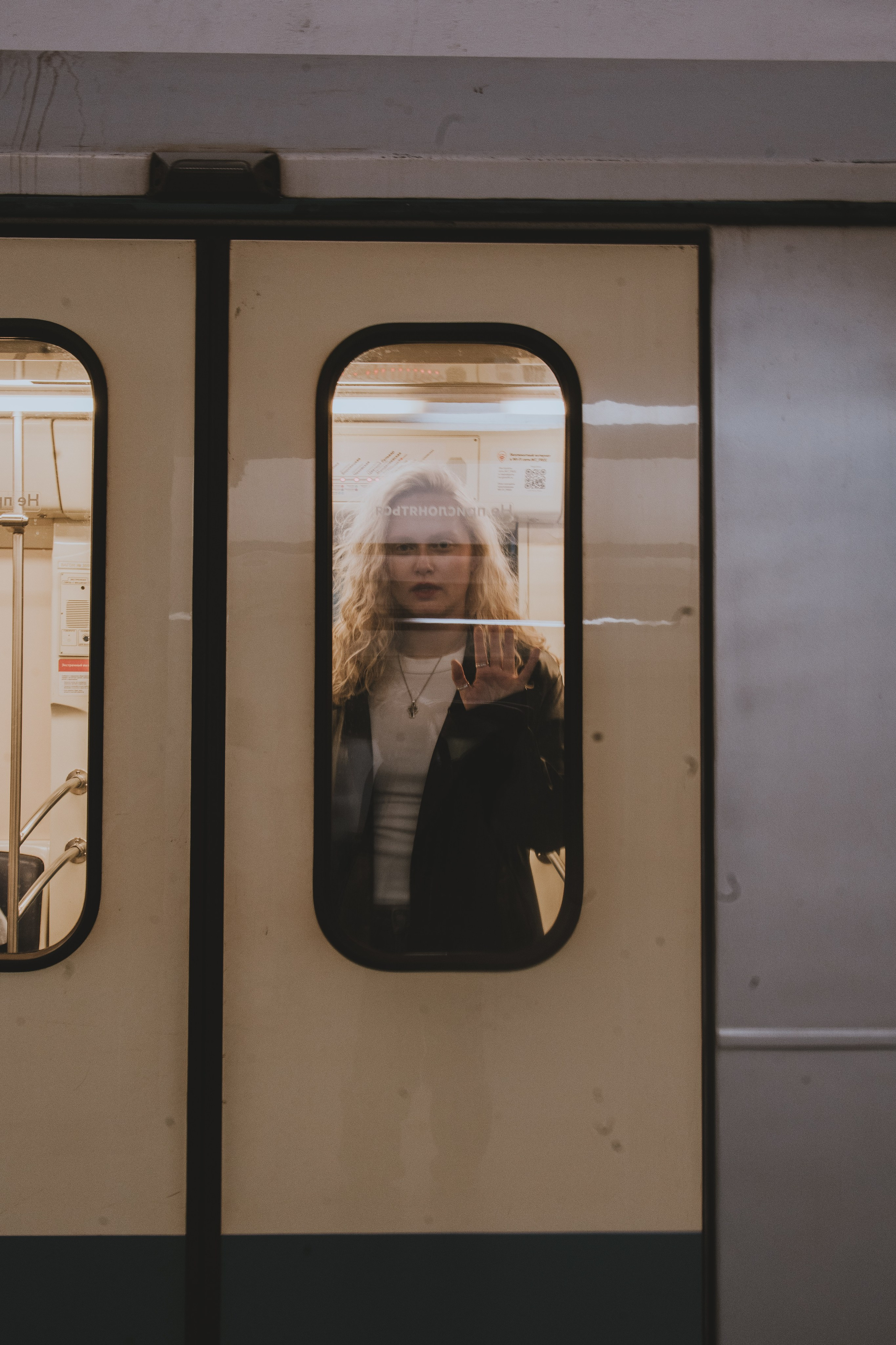 В метро. Фотограф в Москве и МО Ангелина Фоминых