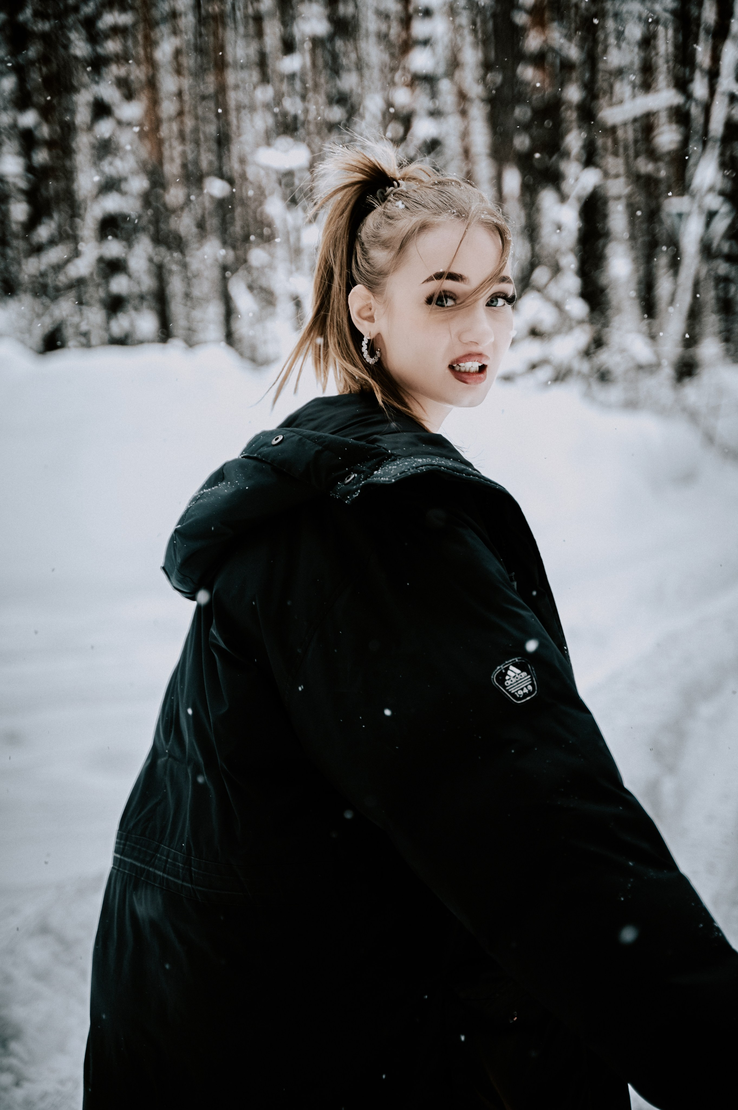 Индивидуальная съёмка для Аделины зима. Фотограф/видеограф Богдан Голованов