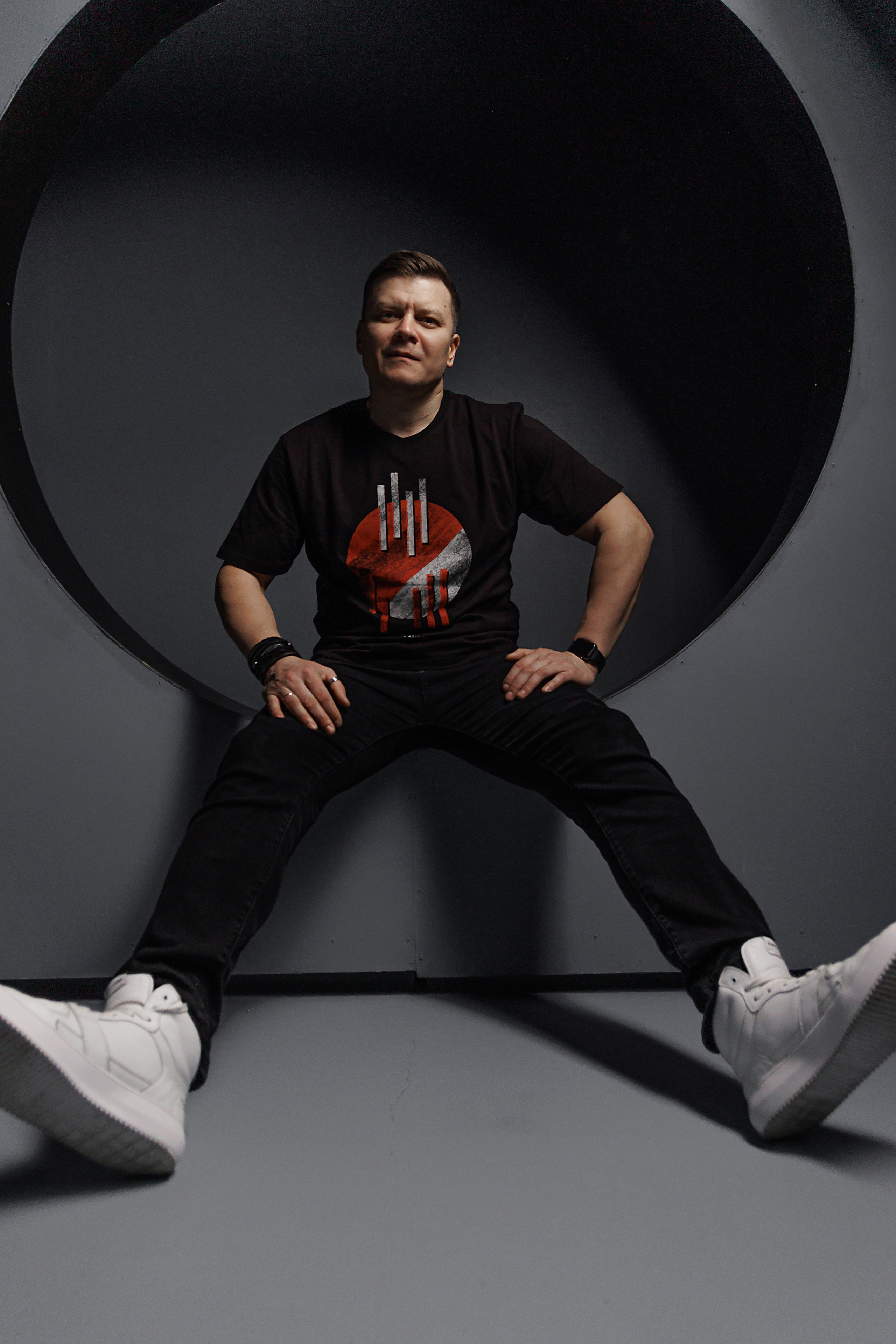 Портрет для рекламы DJ. Фотограф, видеограф