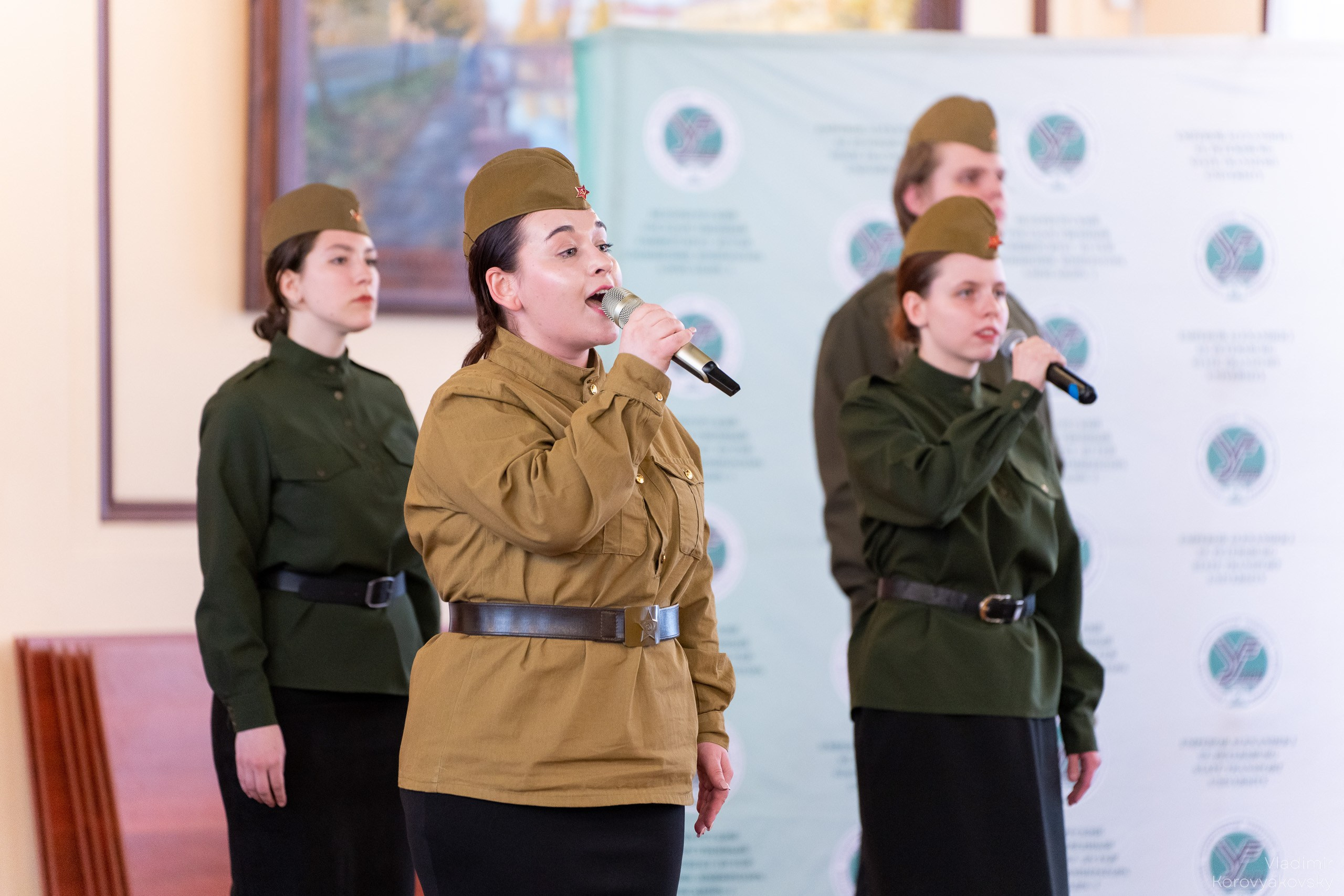 Мероприятия ко Дню Победы. Фотограф Владимир Коровяковский