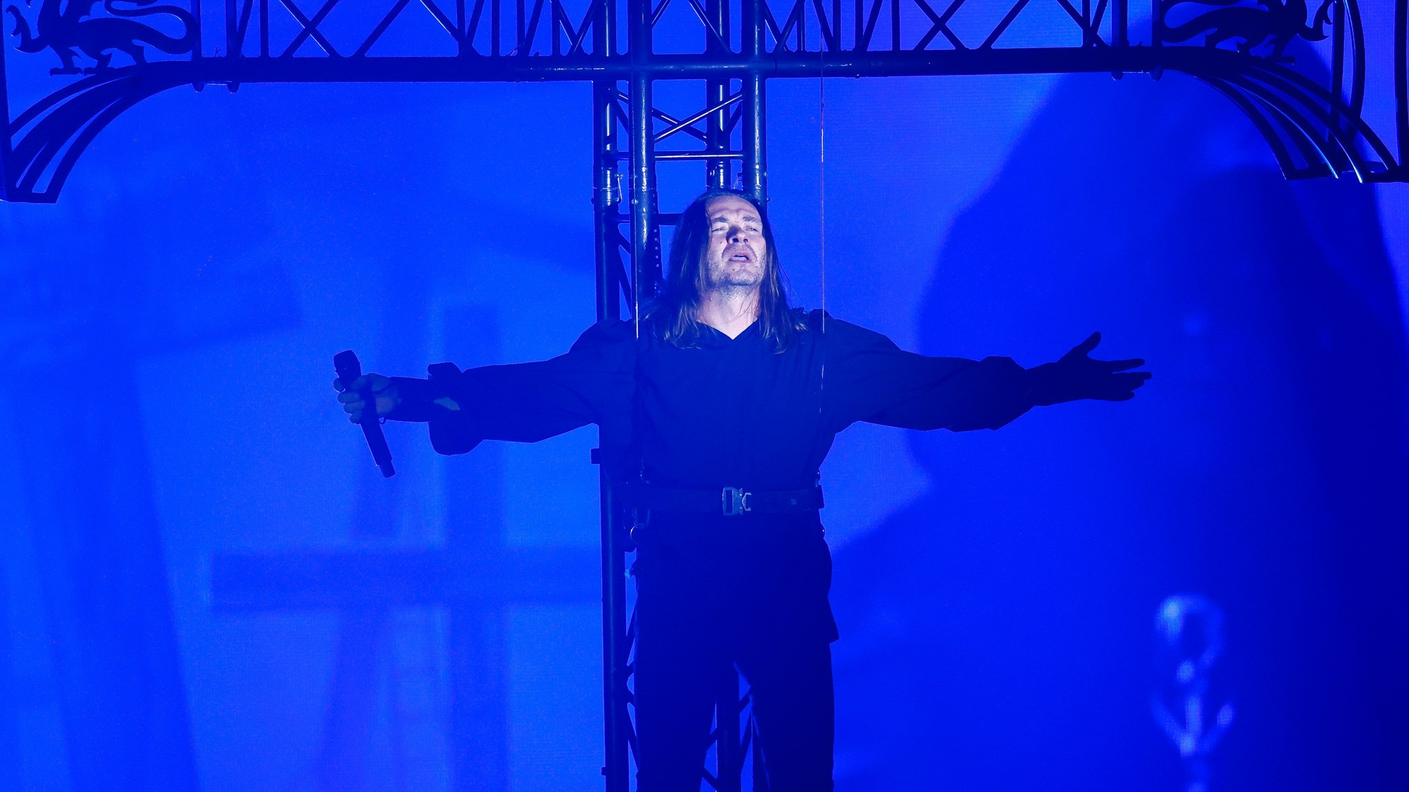 ШОУ ГОСТЬ ИЗ ЦАРСТВА ТЕНЕЙ (АРИЯ)