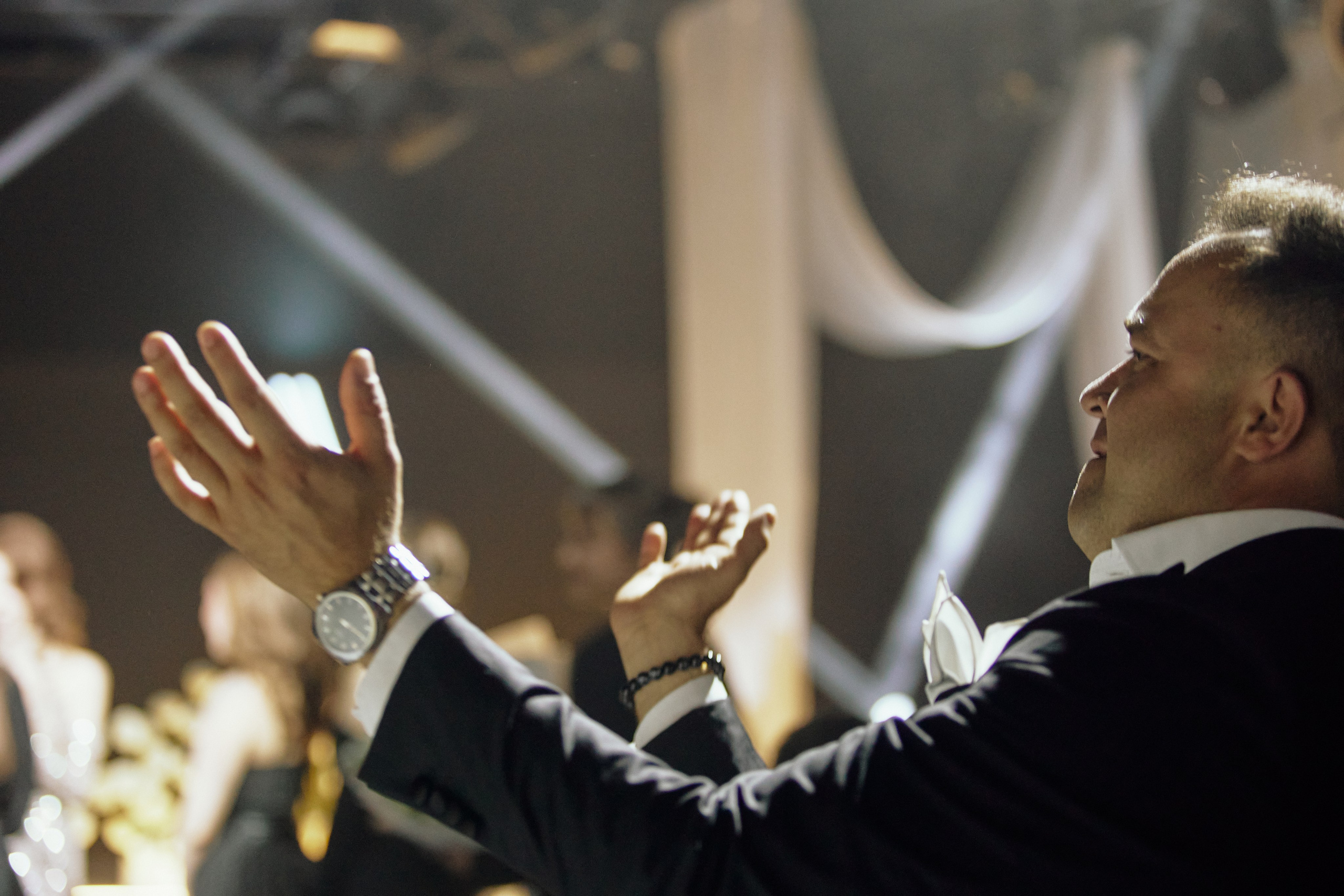 A MIRROR IS ONLY A HEART. Дмитрий Мазуркевич: Профессиональный Репортажный Фотограф