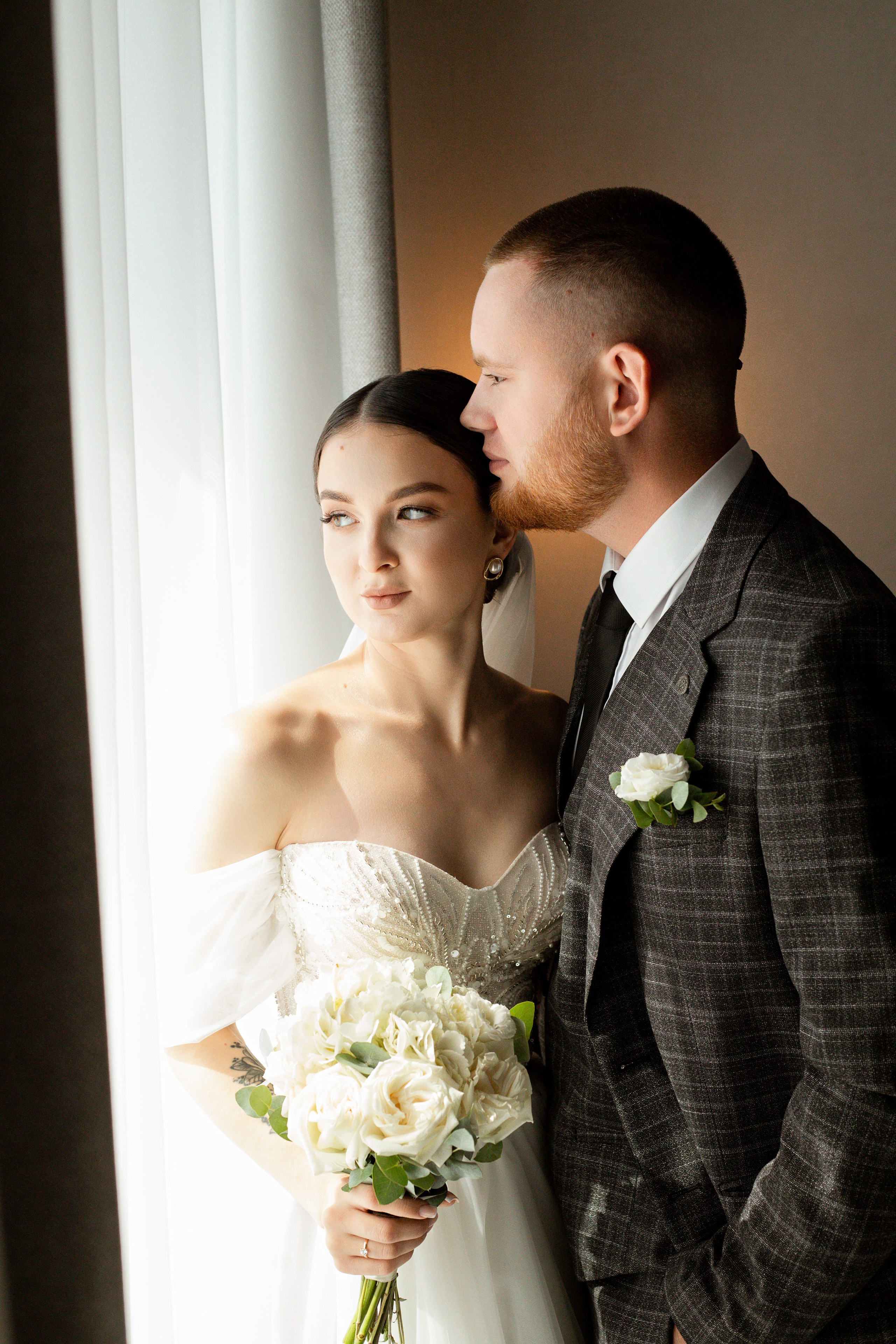 Свадебная фотосъёмка. Атмосферная фотосъёмка в Омске!