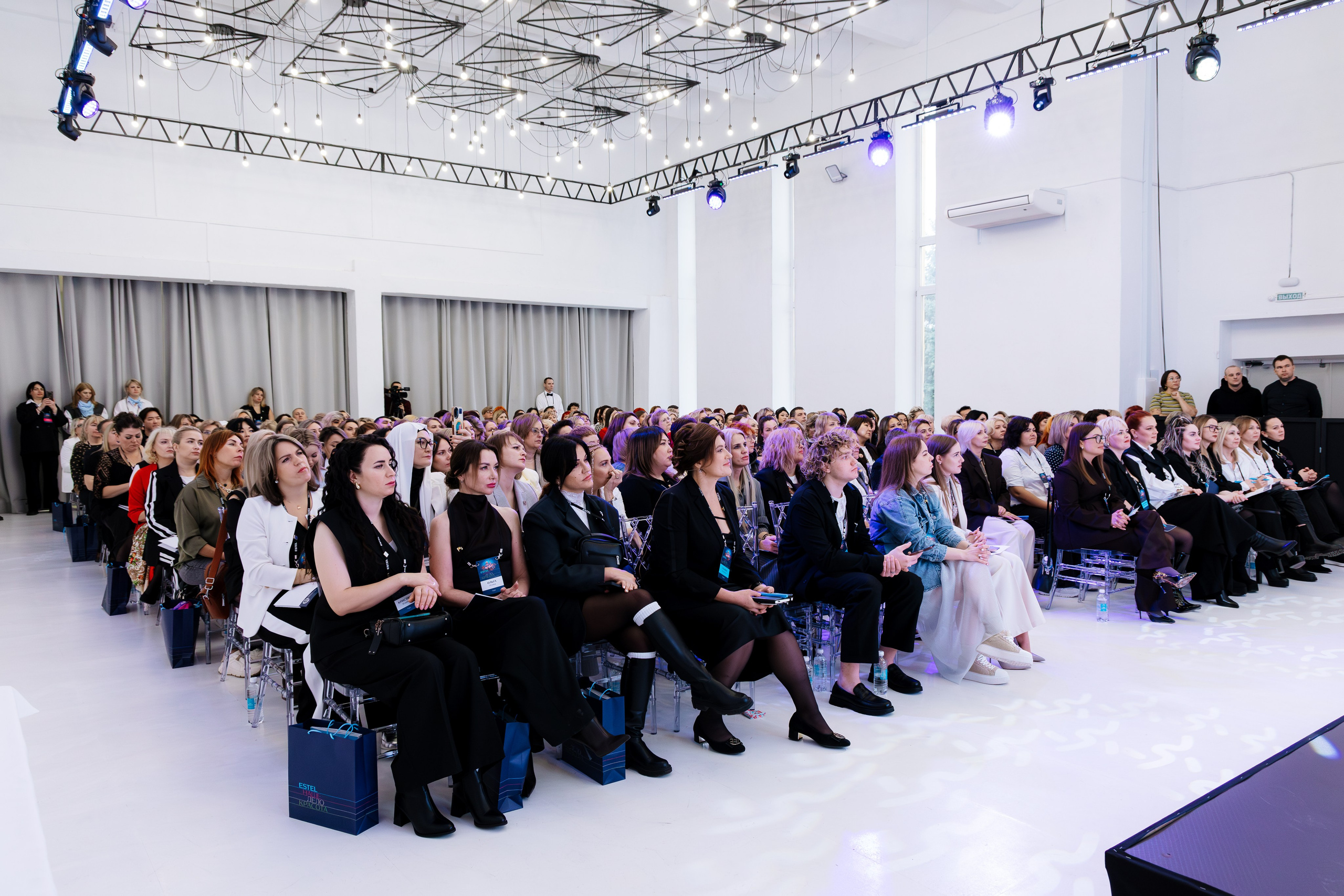 ESTEL | Форум. Свадебный и репортажный фотограф в Омске. Червоткин Никита