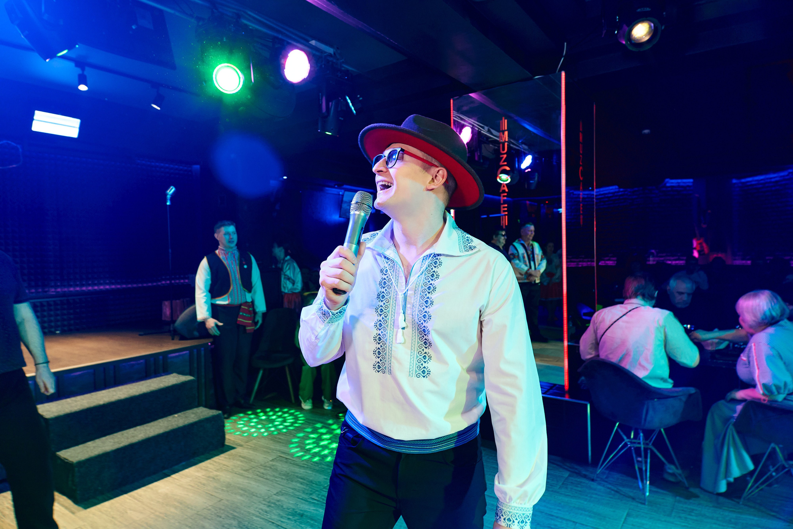 Дмитрий Страхов — репортажный фотограф Сургут. Дмитрий Страхов фотограф в Сургуте