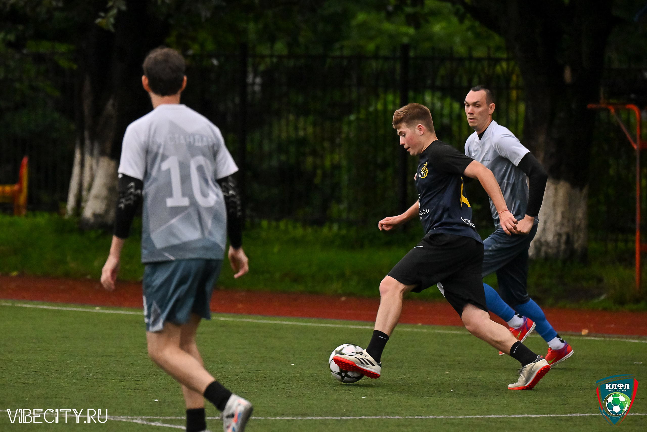 МАТЧИ ПЛЕЙ-ОФФ XXl ЛЕТНЕГО КУБКА КАЛИНИНГРАДСКОЙ ЛФЛ. VIBECITY.RU Вайб Сити Ру Фоторепортажи Фотоотчеты Калининград