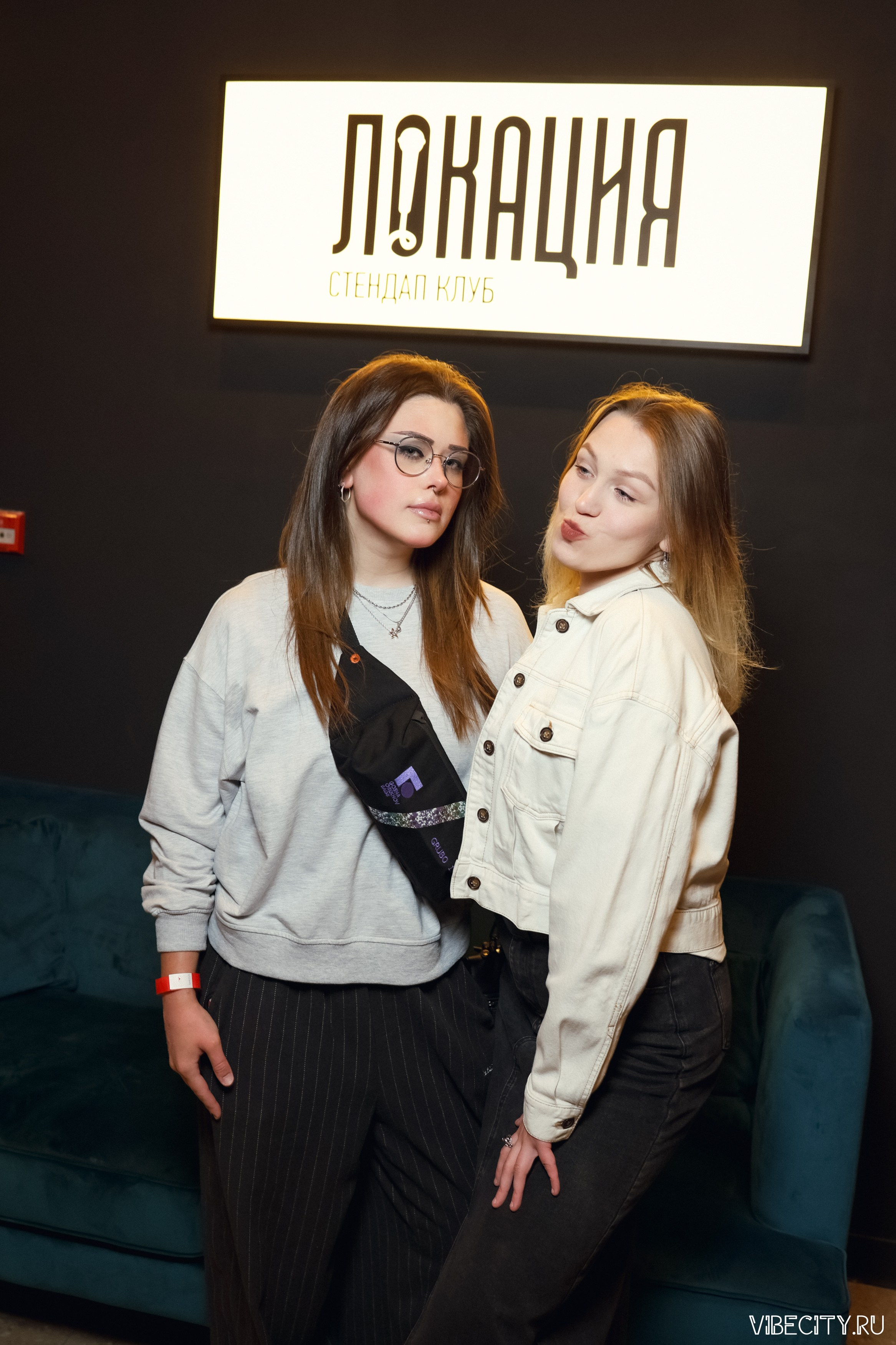Стендап клуб Локация. VIBECITY.RU Вайб Сити Ру Фоторепортажи Фотоотчеты Калининград