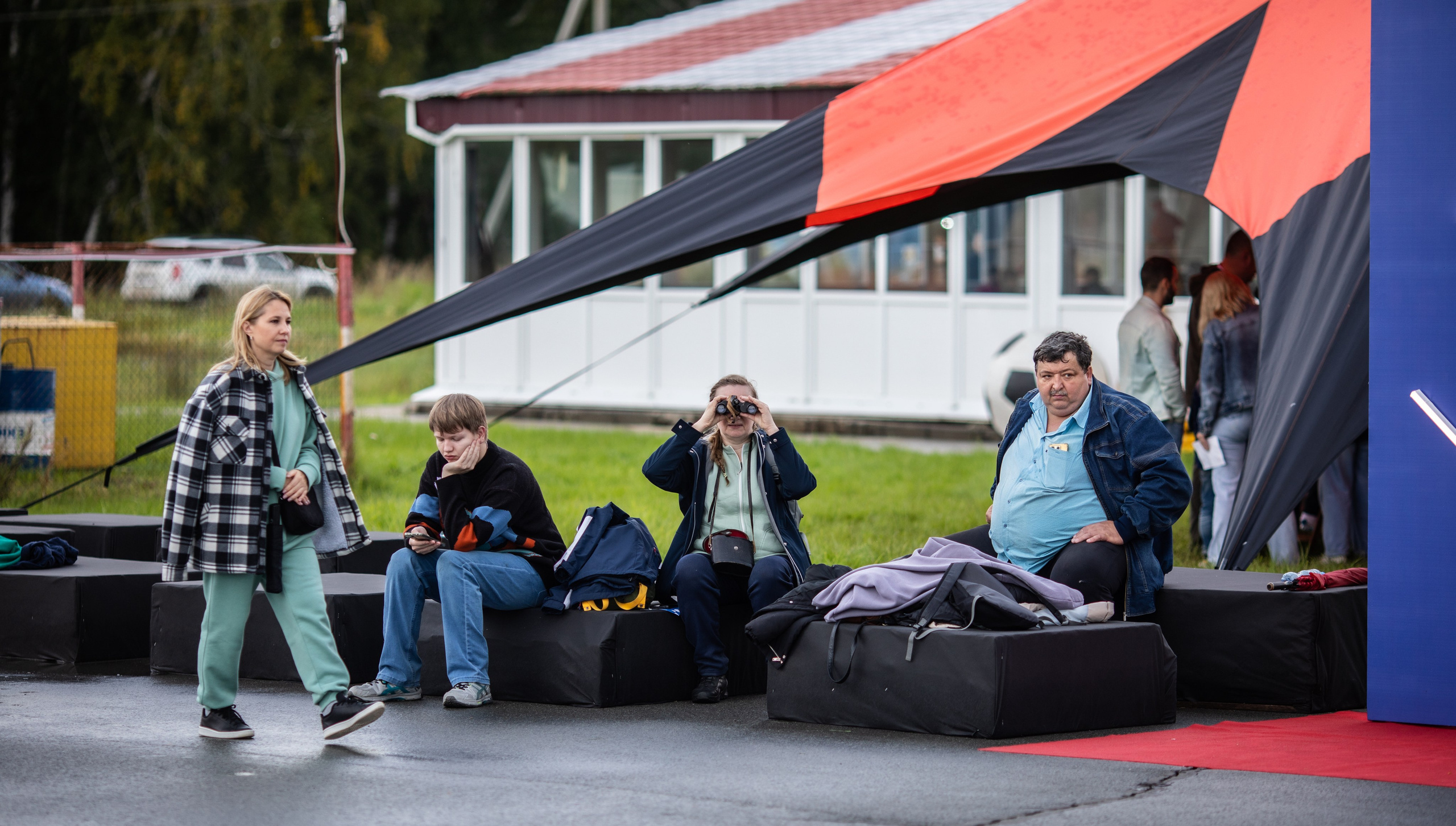 УЗСТ- Корпоративный тимбилдинг на аэродроме. Репортажный и свадебный фотограф в Челябинске Елисеев Павел