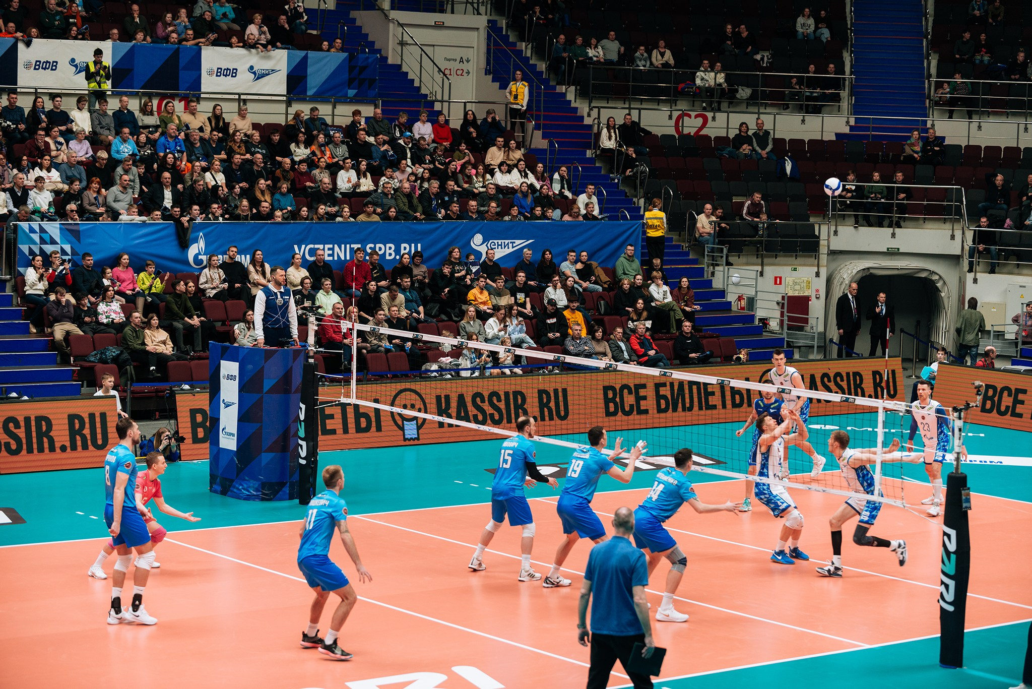 Зенит — Динамо-ЛО. Чемпионат России по волейболу. Февраль 24. Репортажный фотограф в Санкт-Петербурге Анастасия Клёпова