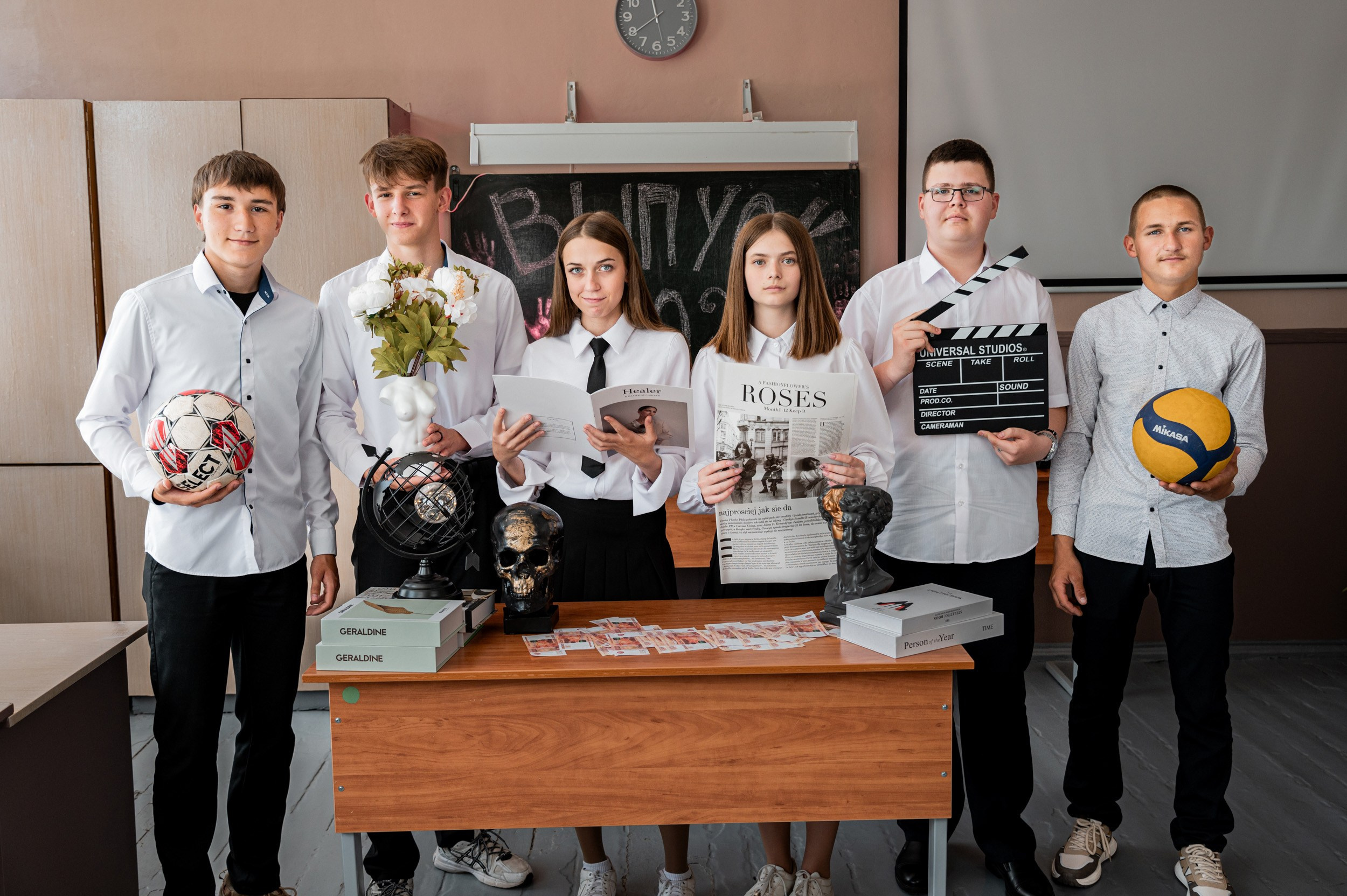 В школе. Выпускные альбомы и Школьный фотограф в Алексеевке, Бирюче, Красном