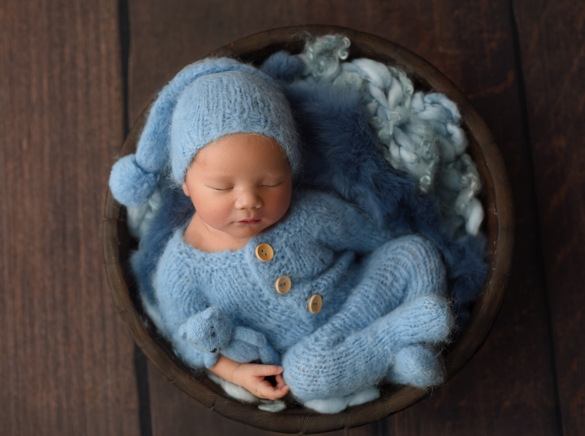 Newborn. Фотограф новорождённых в Казани Нейля Гильмутдинова ньюборн