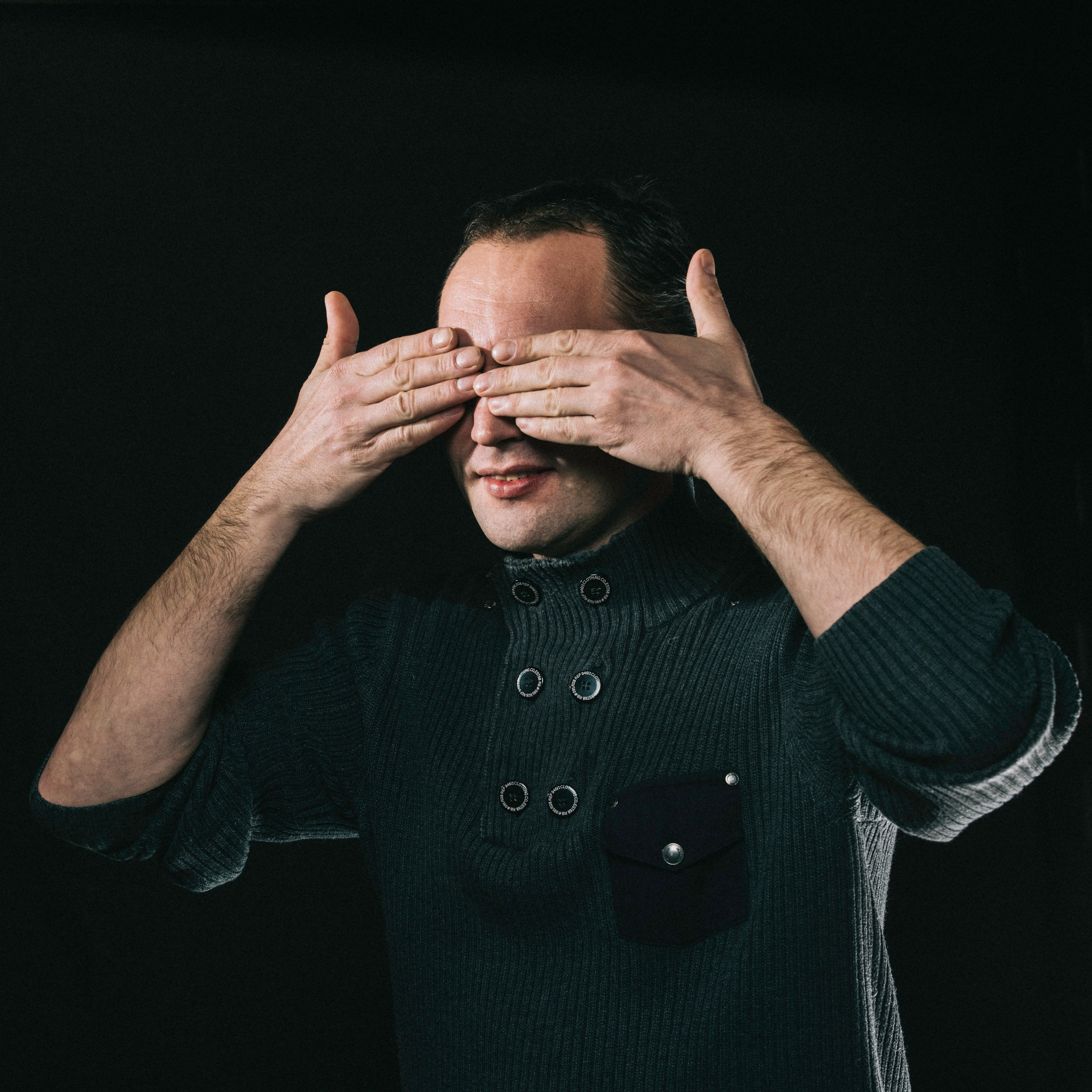 Сергей Синодов. Актёр, мим. Портфолио. Фотограф Андрей Зикеев, фотостудия AzArt Studio в Москве