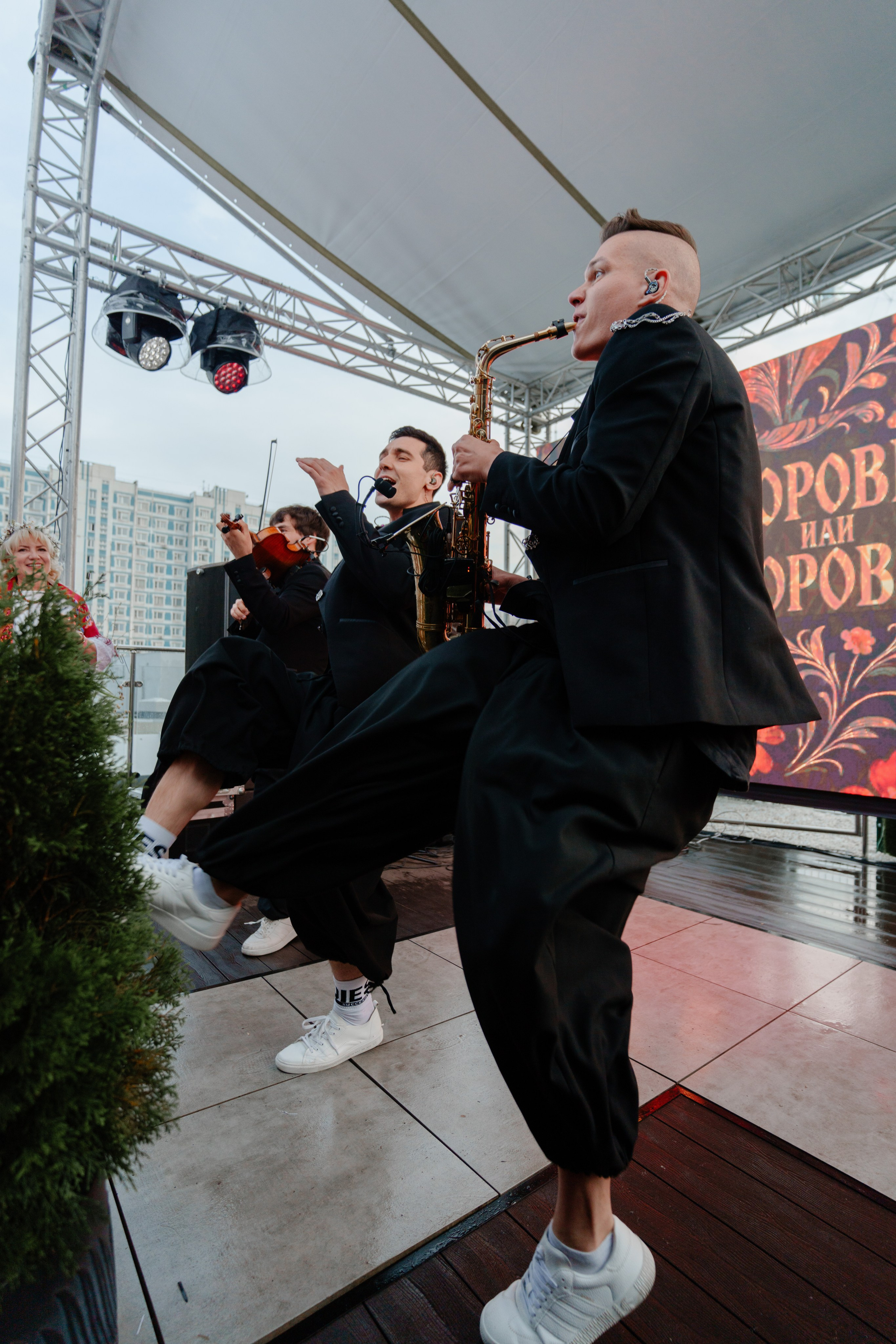 Репортажный фотограф на гендер пати в славянском стиле в Москве. Репортажный фотограф Москва Сергей Дружинин