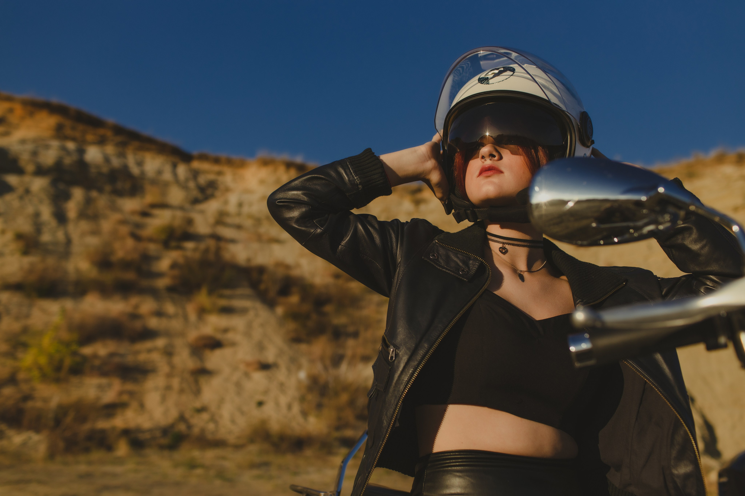 MOTOGIRL. Фотограф Софья Васильковская
