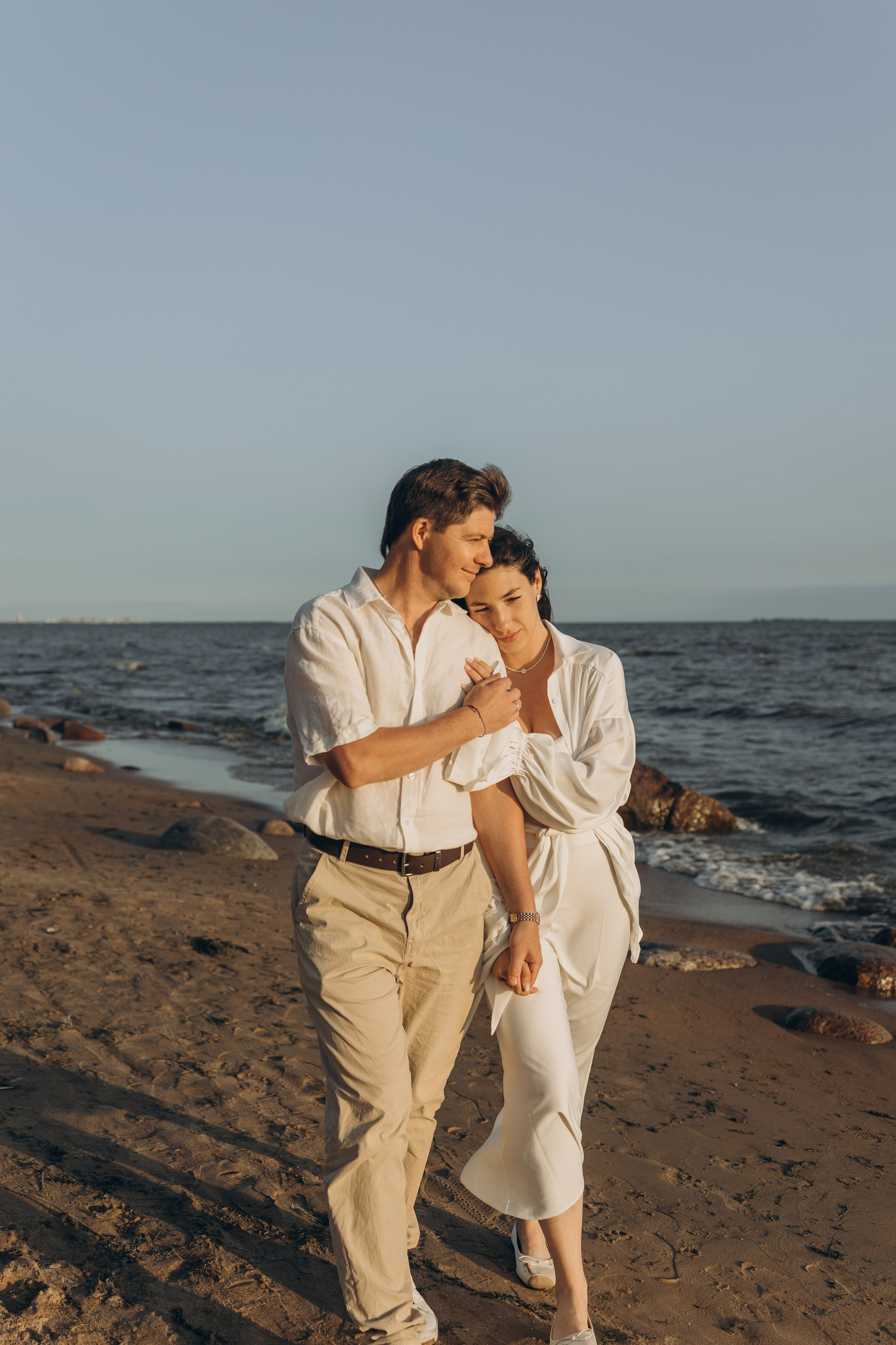 Эмилия, Дмитрий и Демид на Финском заливе. Семейный фотограф в Москве Виктория Ястребинская